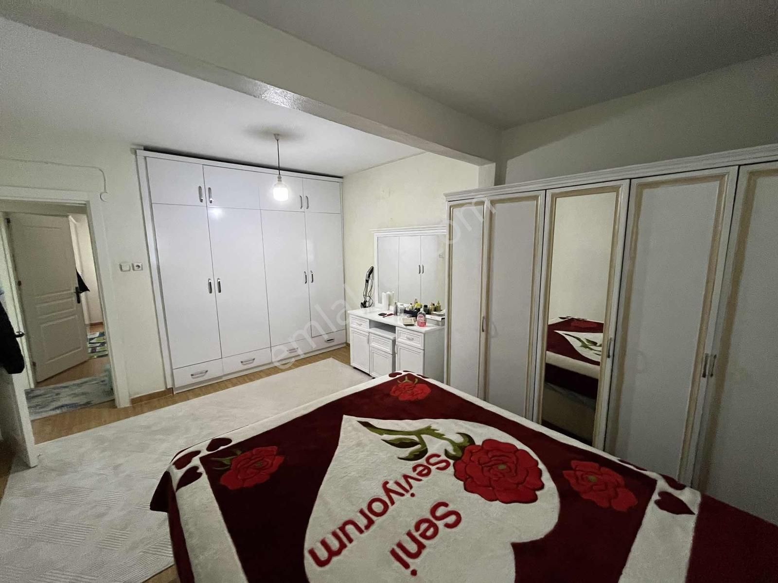 Yeşilyurt'da 2.5 Katlı Müstakil Bahçeli Satılık Ev Kaçmaz!!!! - Görsel 20