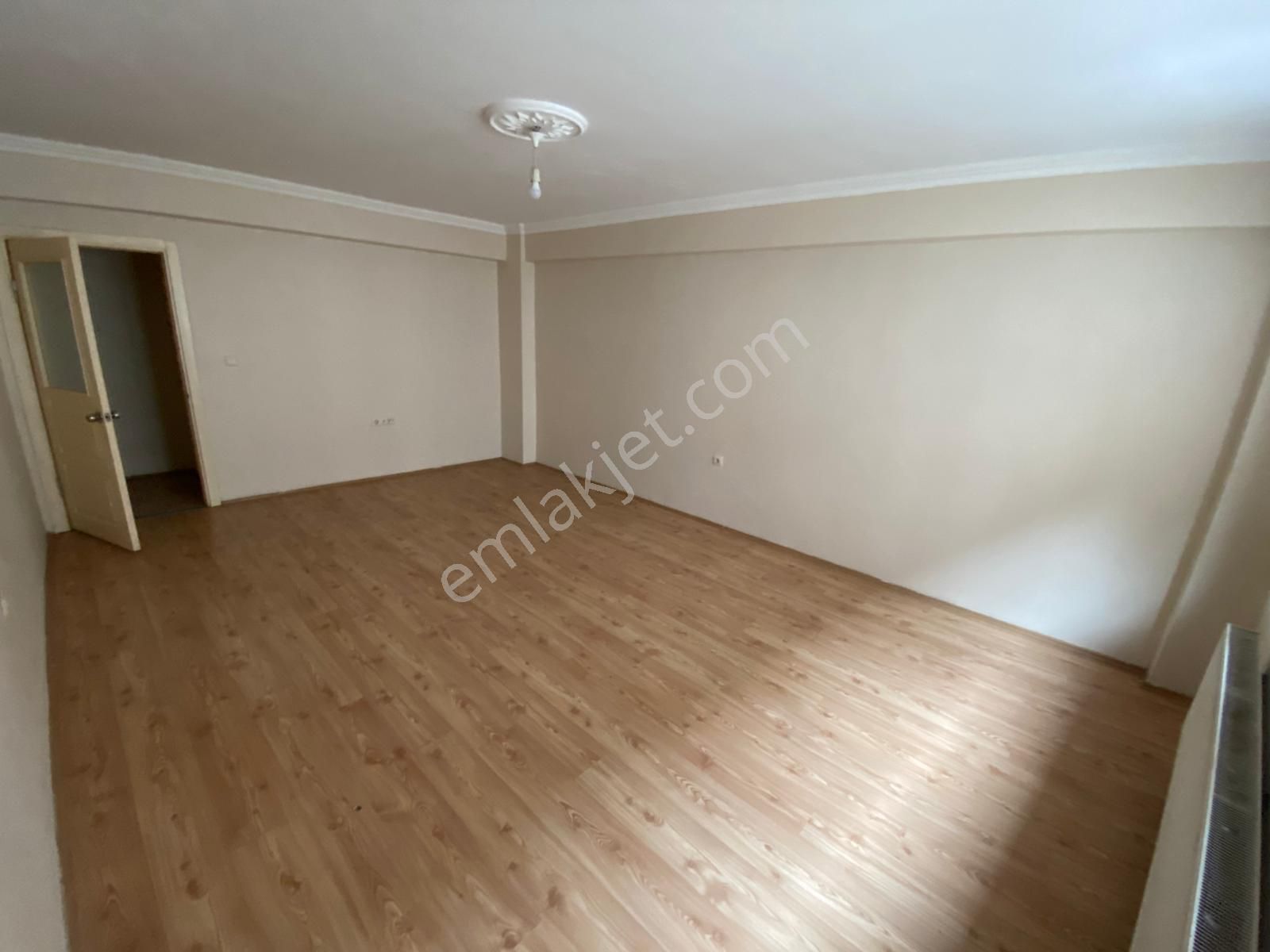 Elmas Emlaktan Büyükderede Kiralık 3+1 - Görsel 7