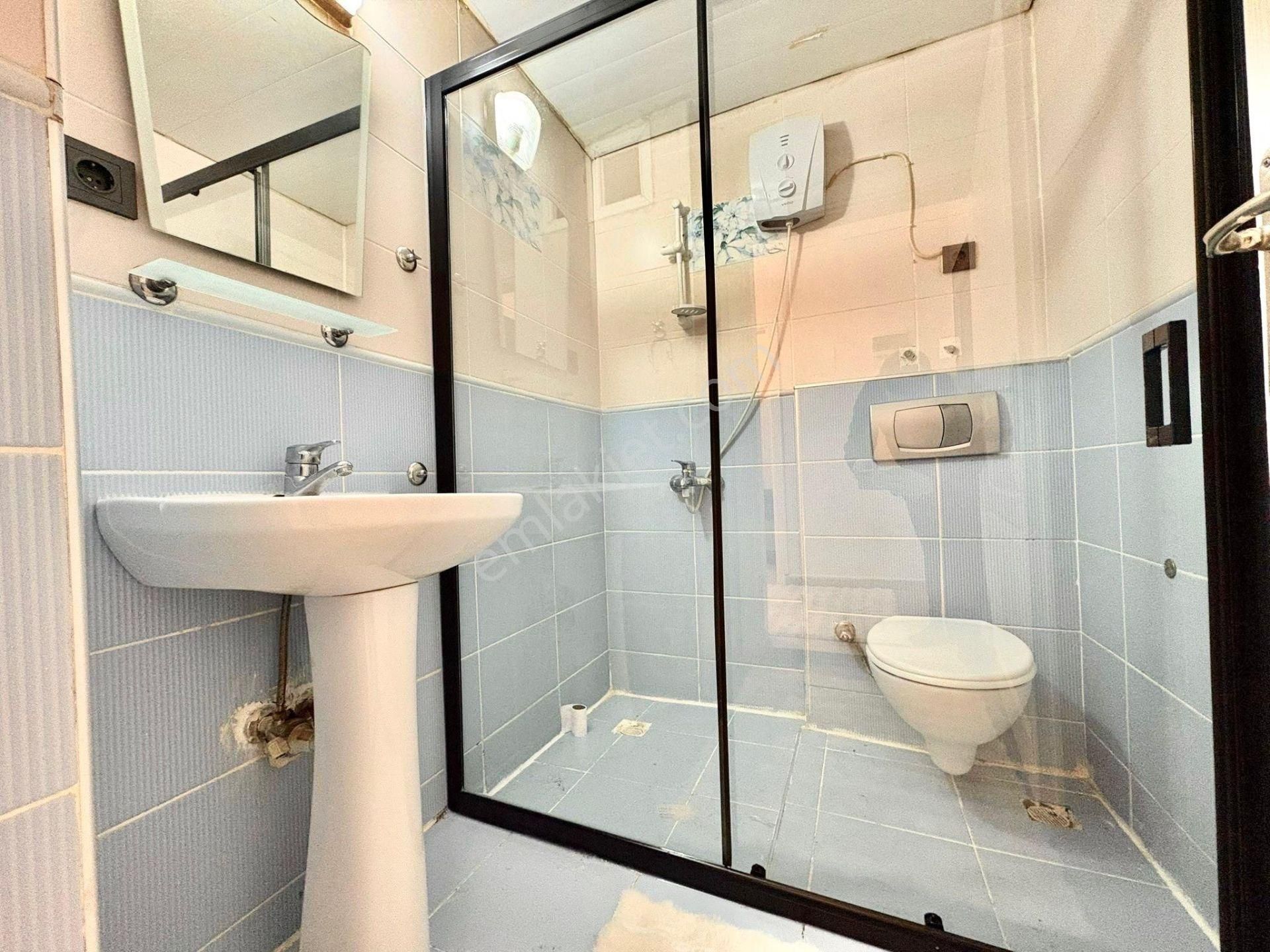 Kınıklı Mahallesi Kafeler Bölgesinde Full Eşyalı 1+1 Apart A175 - Görsel 9