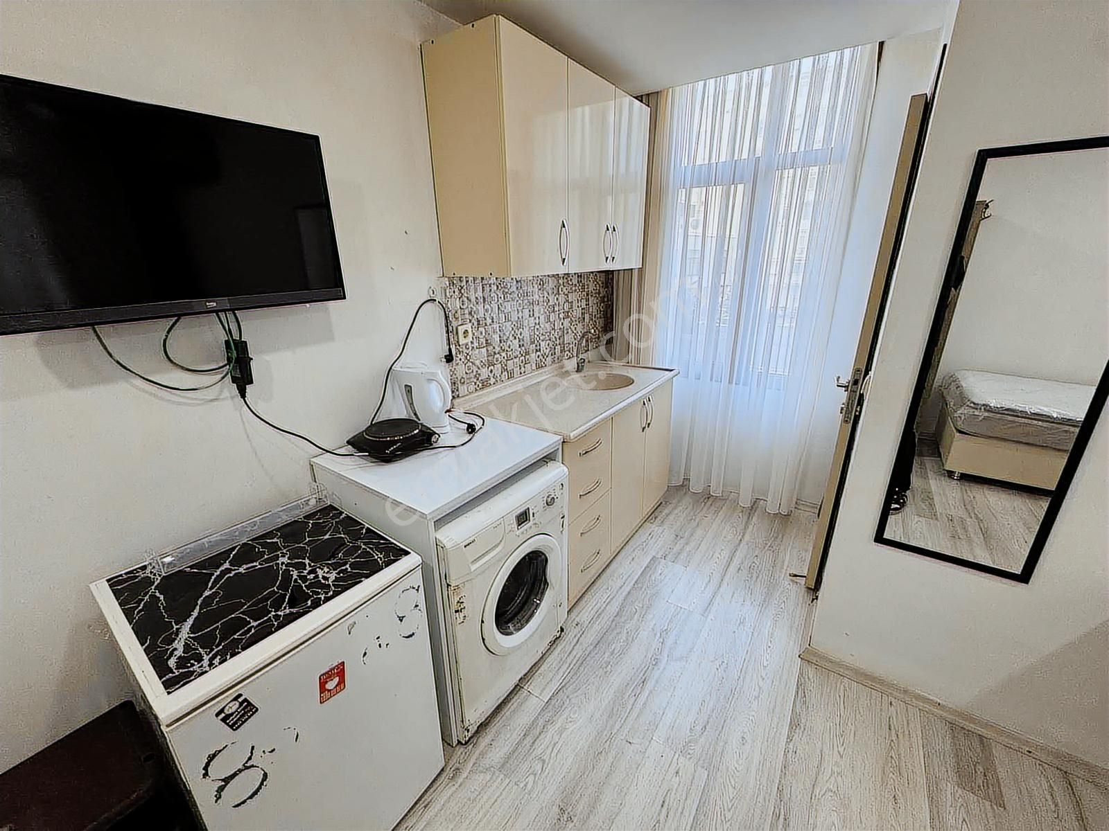 Burger King Civar Cadde Üzeri 1+0 Eşyalı Nezih Kiralık Daire - Görsel 2