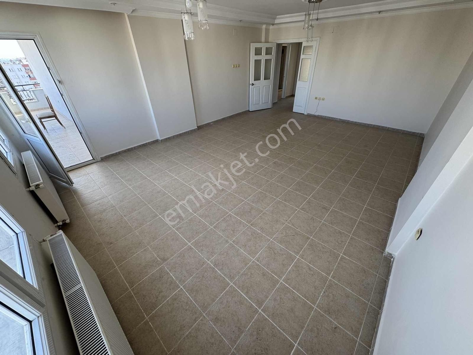 T. Özal Bulvarı Aksagaz Kavşağı | Merkezi Konumda 175m² 4+1 - Görsel 24