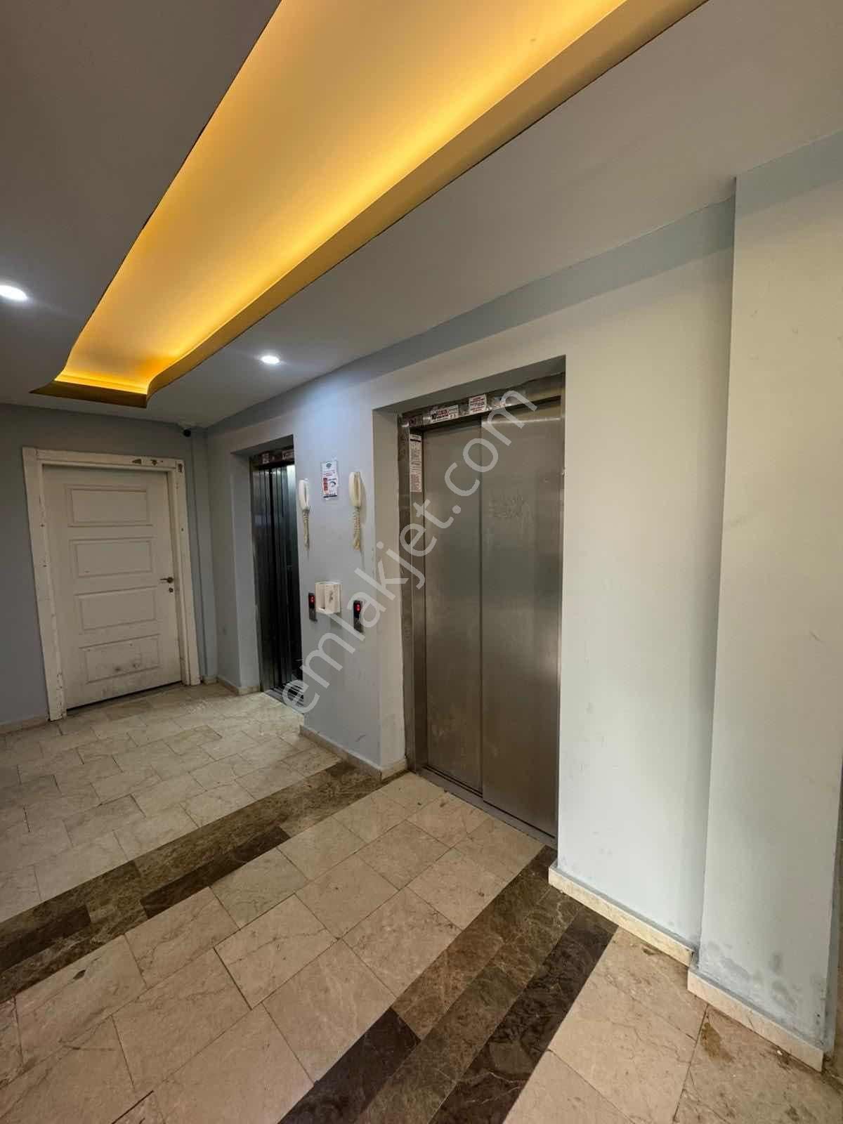 Sarıçam Gültepede Site İçerisinde Eşyalı Kiralık 1+1 Daire - Görsel 3