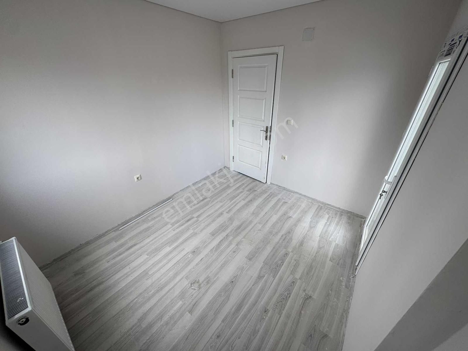 Çarkıparede Cadde Üzeri Merkezi Konum 3+1 Satılık Daire - Görsel 3