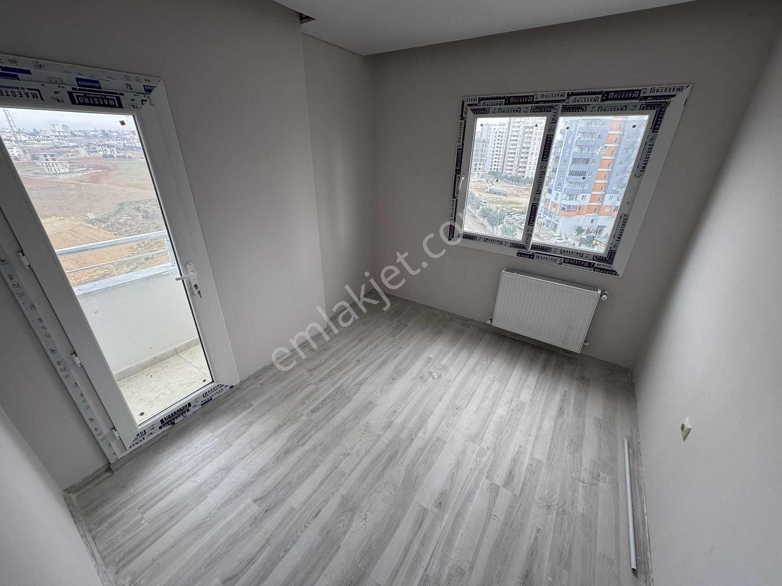 Çarkıparede Cadde Üzeri Merkezi Konum 3+1 Satılık Daire - Görsel 9