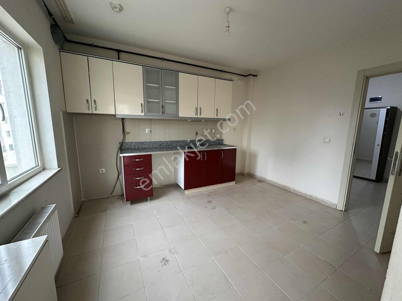 Memur-sen Tokide Kiralık 3+1 Daire, Boyası Yapılmıştır - Görsel 5