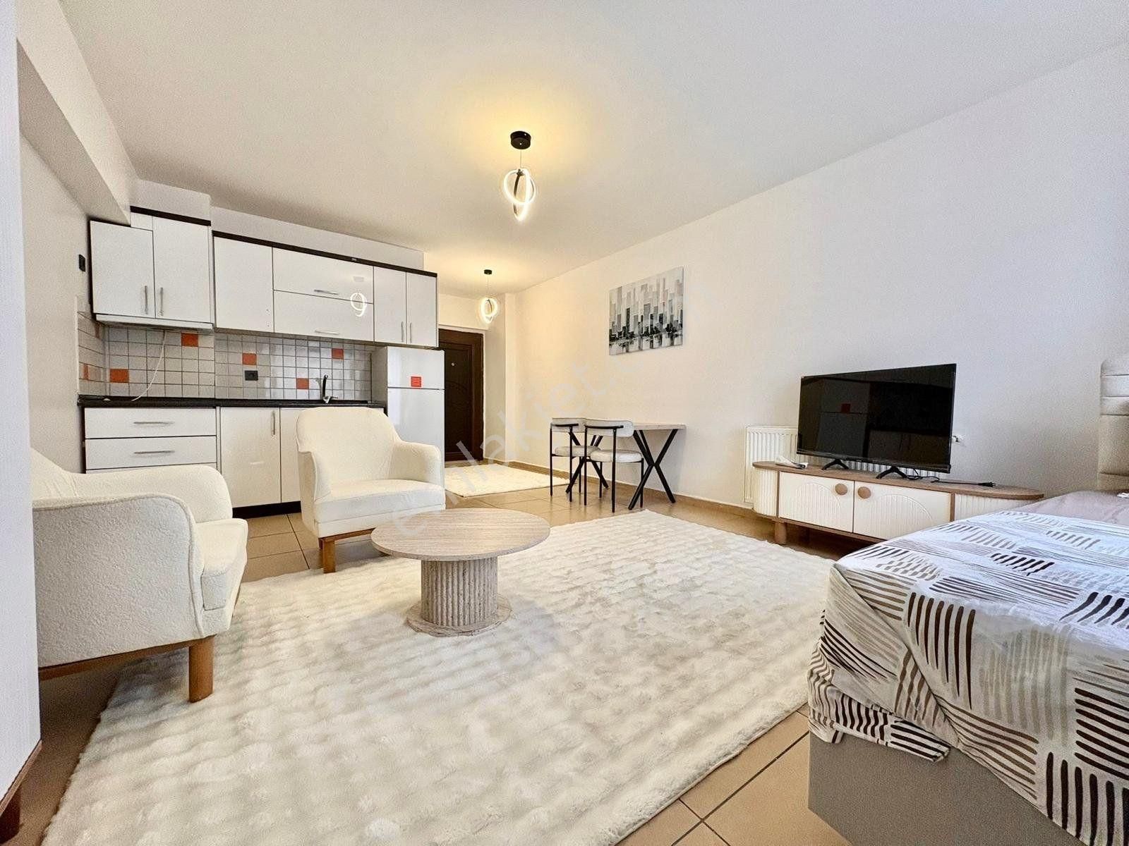 Kınıklı Mahallesi Kafeler Bölgesinde Full Eşyalı 1+1 Apart A177