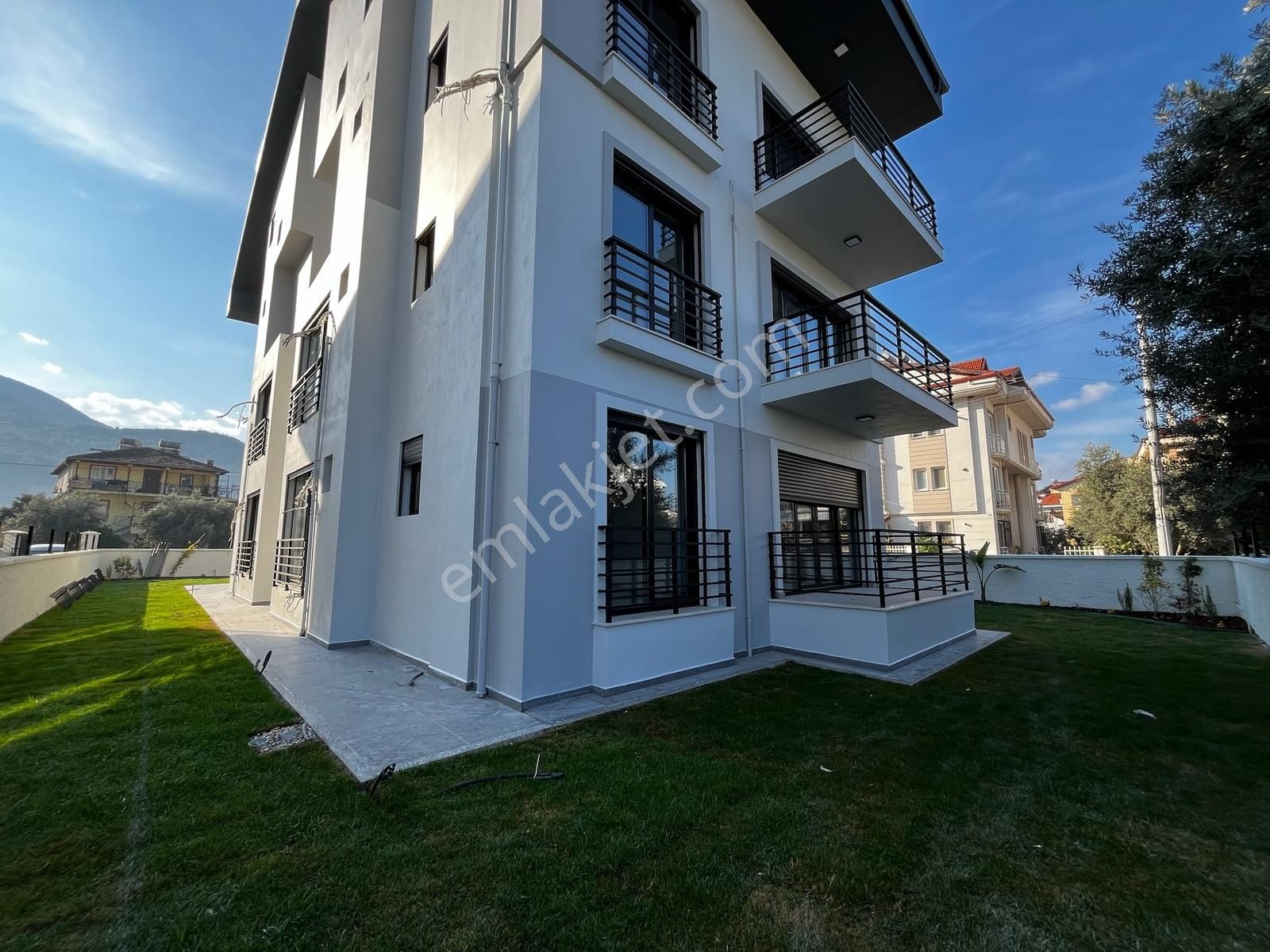 Letoon Hastanesi Yanı Kiralık 2+1 Bahçe Katı Daire - Görsel 28