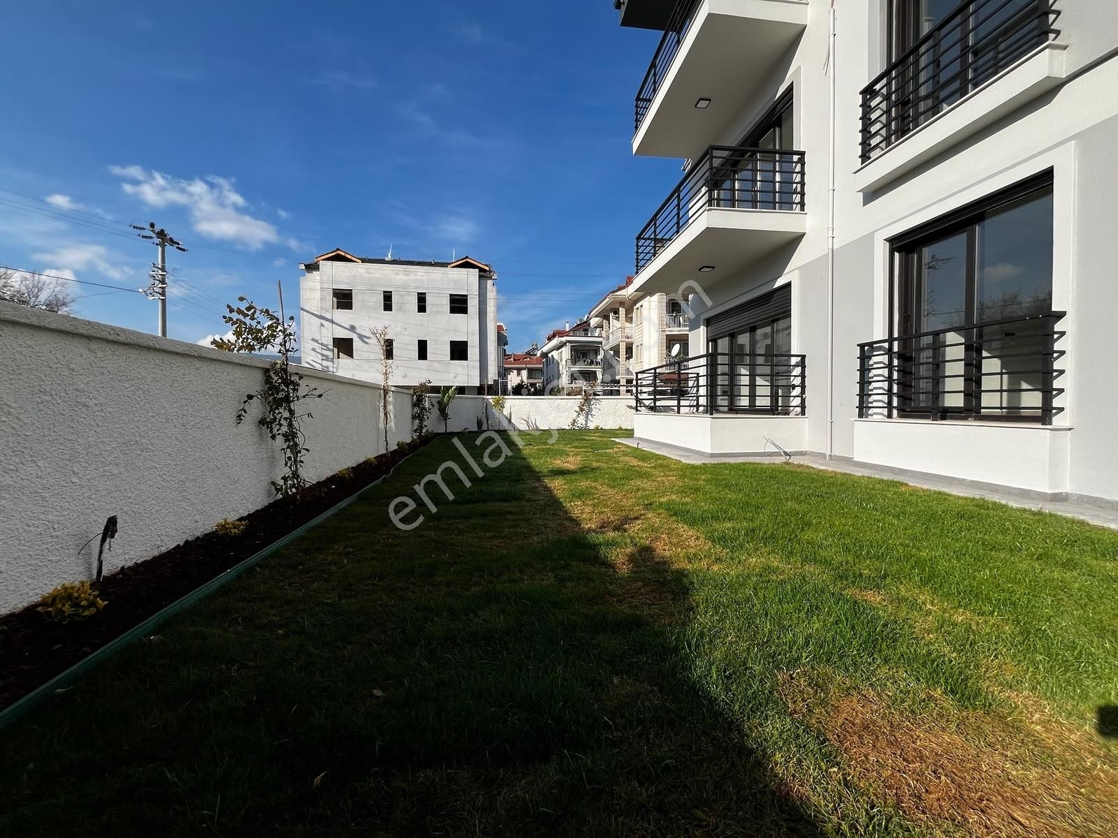 Letoon Hastanesi Yanı Kiralık 2+1 Bahçe Katı Daire - Görsel 33