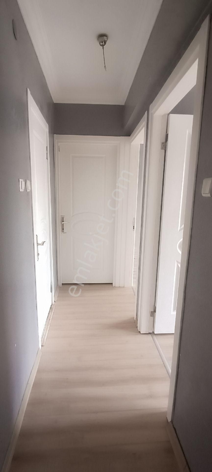S.evler Merkezde Metrobuse 7dk.3+1 120m2 Klimalı Full Yapılı Lüx Kiraliık Daire - Görsel 20