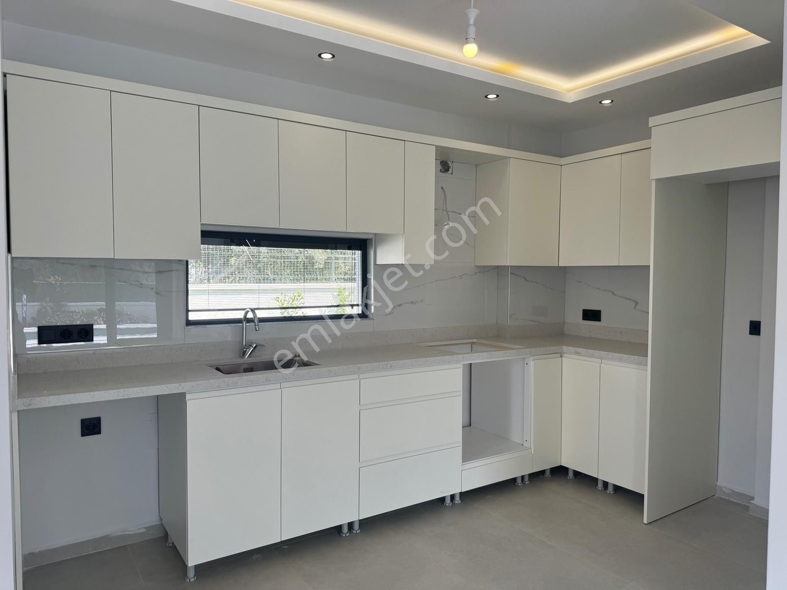 Hisarönü Merkezde 4+1 Sıfır Müstakil Villa | Özel Havuzlu - Görsel 8