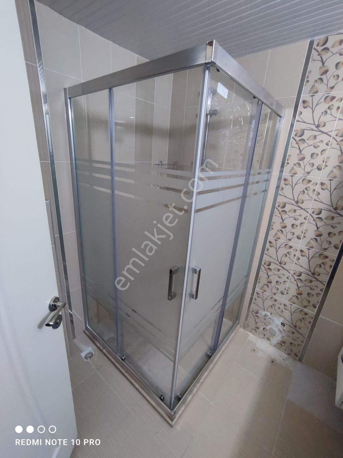 Site İçerisinde Havuzlu Güvenlikli 3+1 Kiralık Arakat Daire - Görsel 13