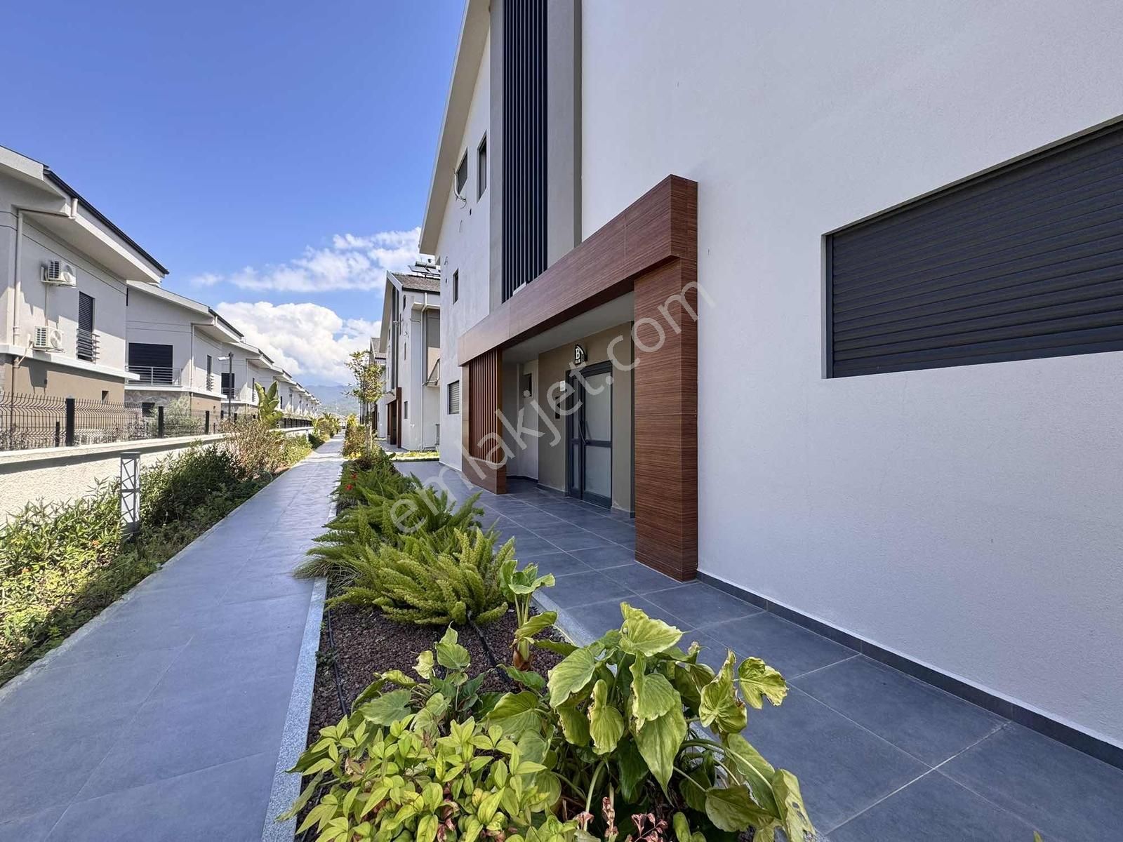 Fethiye Akmaz Plajına 250m | Site İçinde Sıfır 4+1 Çatı Dubleks - Görsel 32