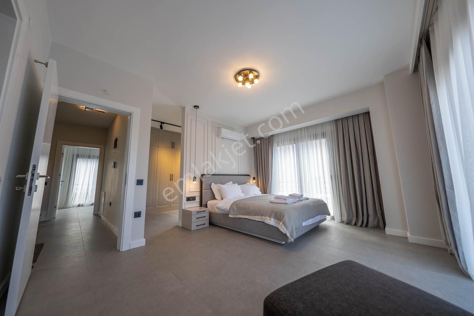 Akmaz Plajına 300m | Özel Havuzlu Sıfır Tripleks Villa | Fethiye - Görsel 10