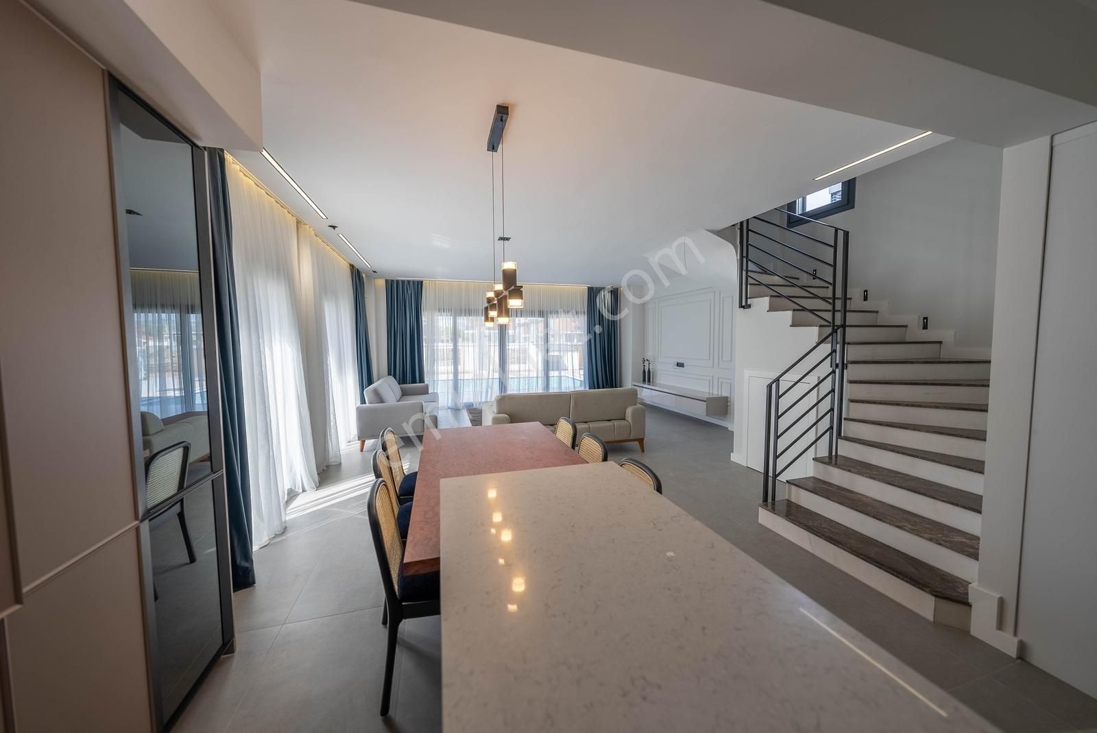 Akmaz Plajına 300m | Özel Havuzlu Sıfır Tripleks Villa | Fethiye - Görsel 14