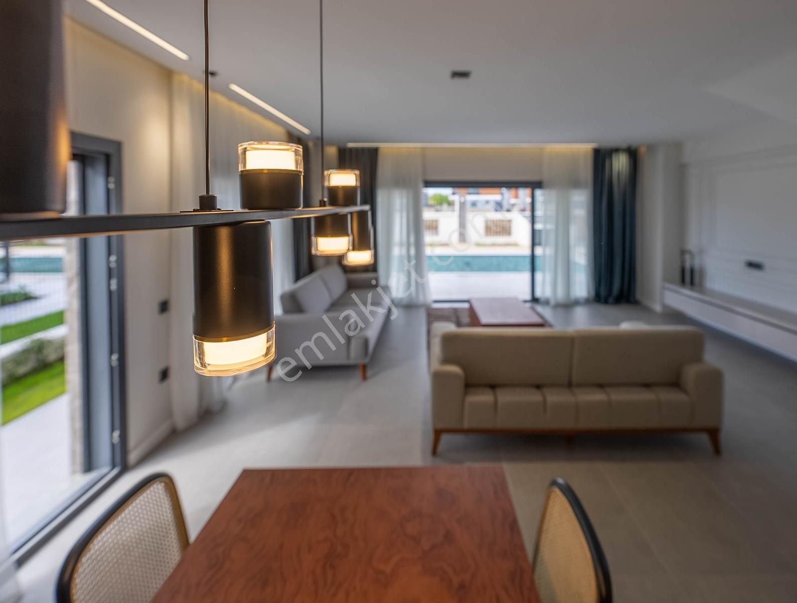 Akmaz Plajına 300m | Özel Havuzlu Sıfır Tripleks Villa | Fethiye - Görsel 15