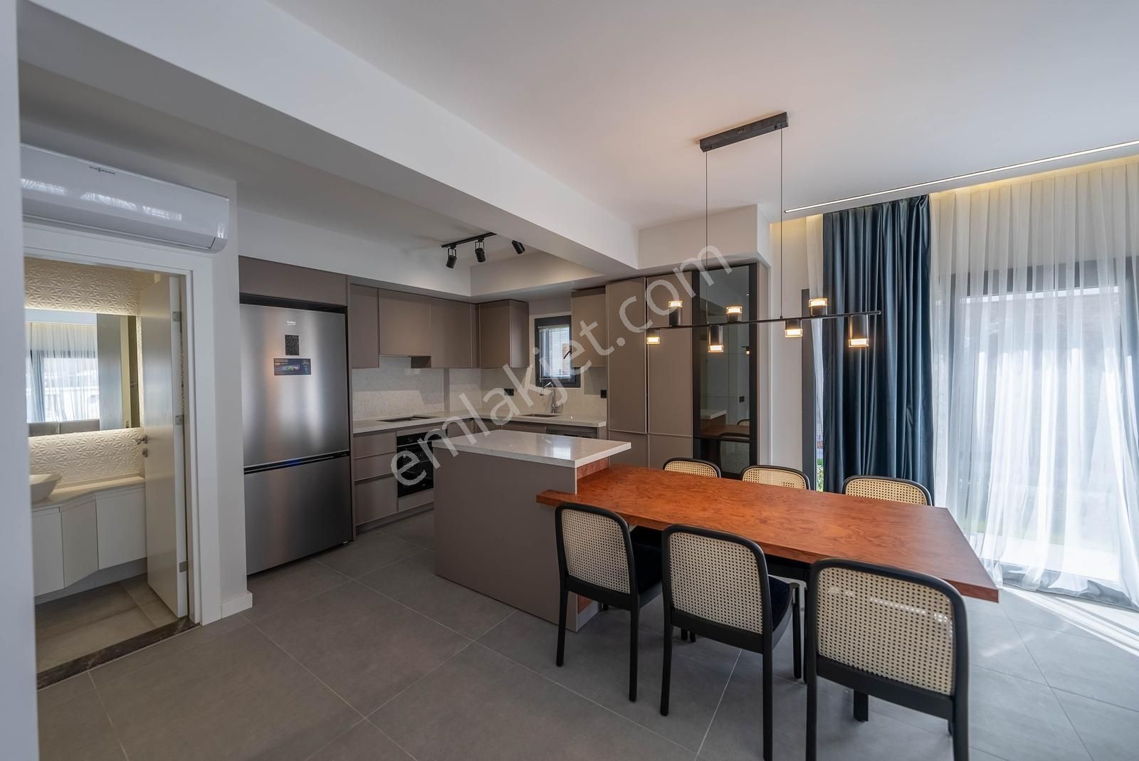 Akmaz Plajına 300m | Özel Havuzlu Sıfır Tripleks Villa | Fethiye - Görsel 16