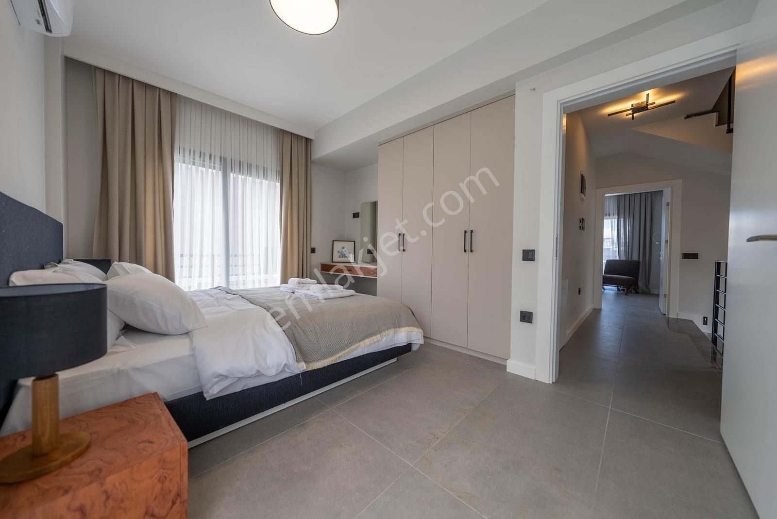 Akmaz Plajına 300m | Özel Havuzlu Sıfır Tripleks Villa | Fethiye - Görsel 6