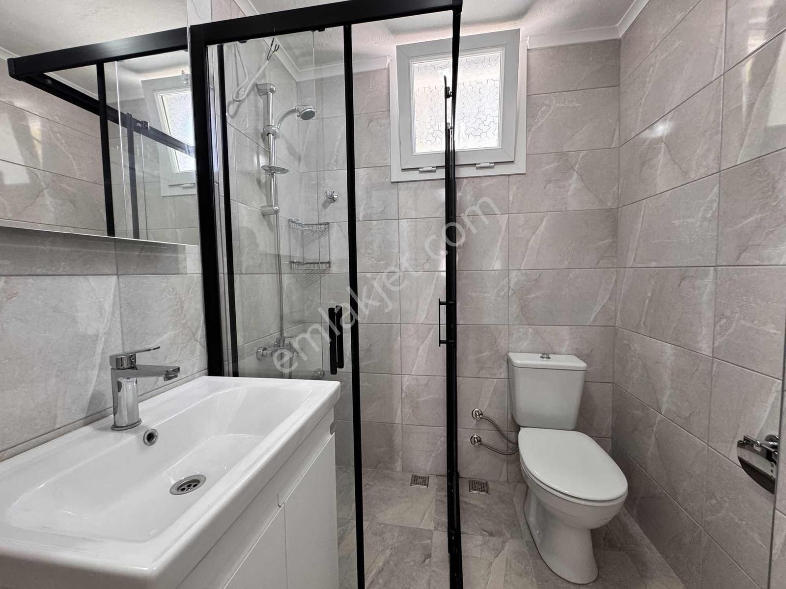 Kesikkapı'da Kiralık Ara Kat 3+1 Daire - Görsel 16