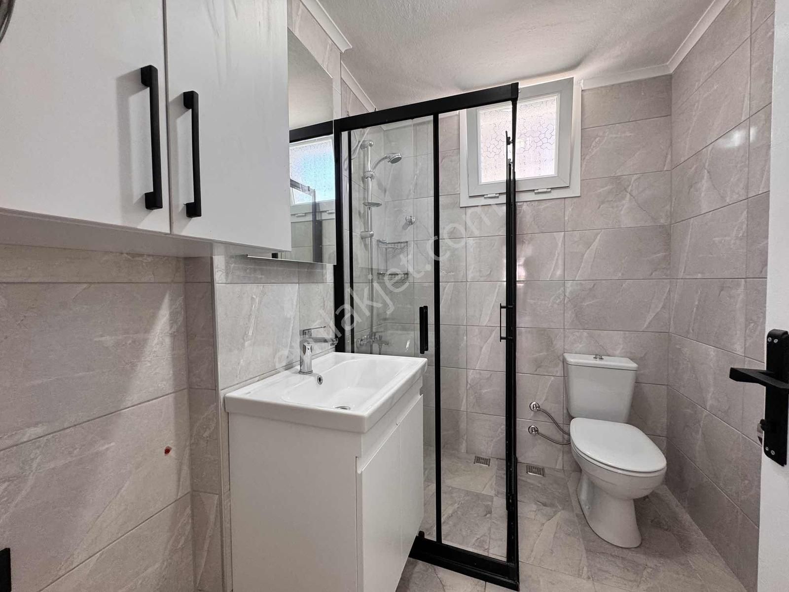 Kesikkapı'da Kiralık Ara Kat 3+1 Daire - Görsel 7