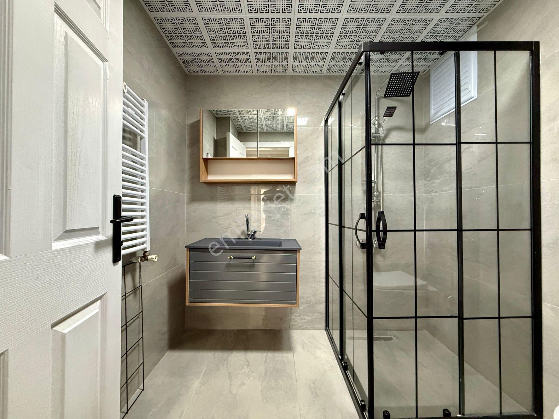 Kalecik Emlak'tan Merkezde Full Yapılı Ara Kat Tam Güney Cephe 3+1 - Görsel 22