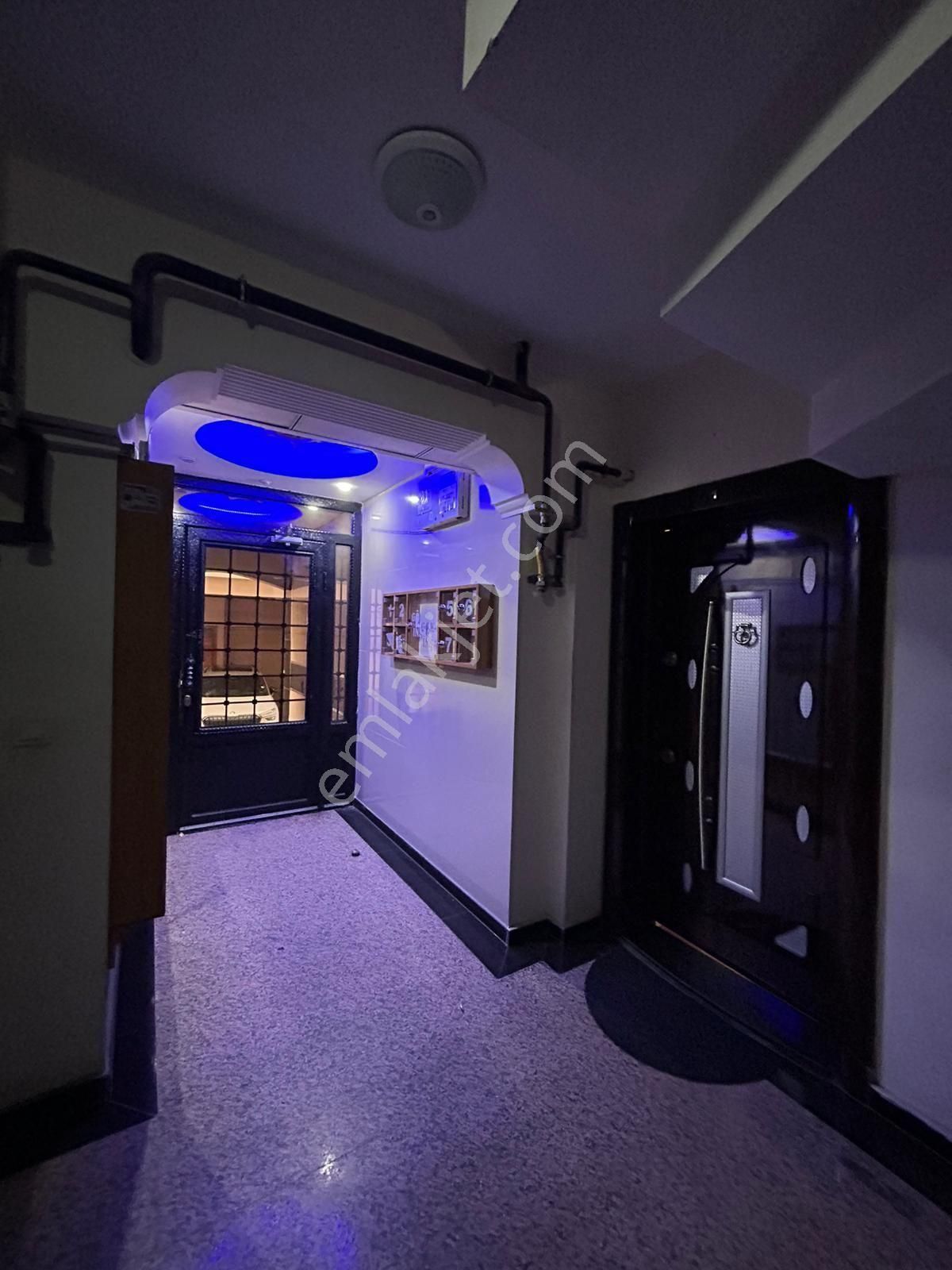 Köşe Başı Her Yere Yakin - Görsel 17