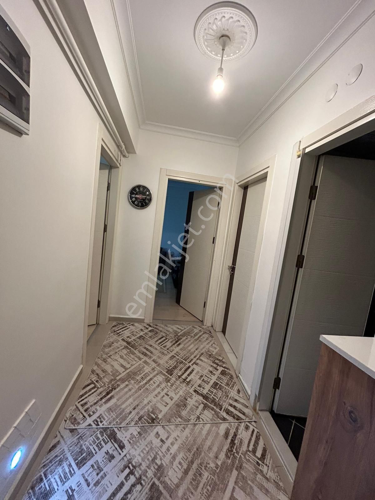 Köşe Başı Her Yere Yakin - Görsel 29