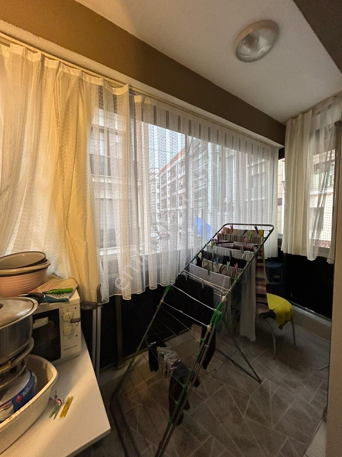 Köşe Başı Her Yere Yakin - Görsel 12