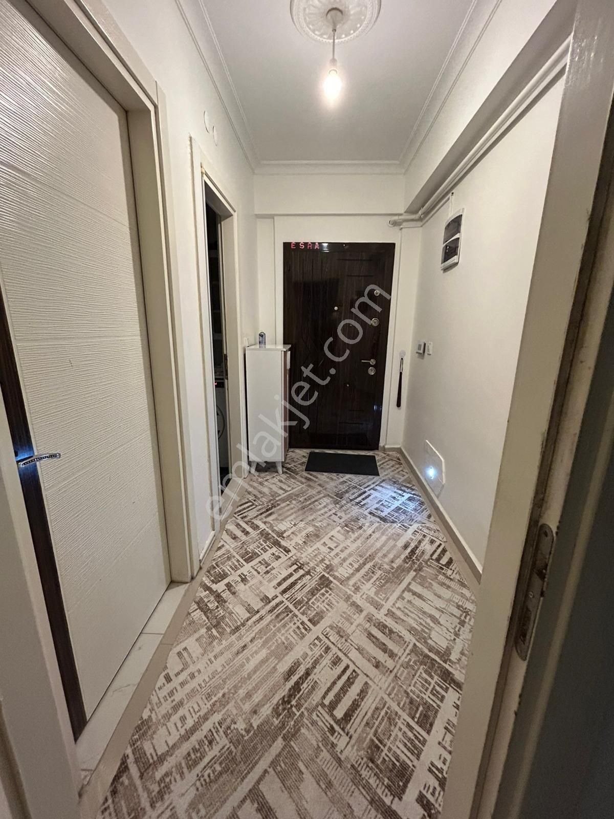 Köşe Başı Her Yere Yakin - Görsel 28