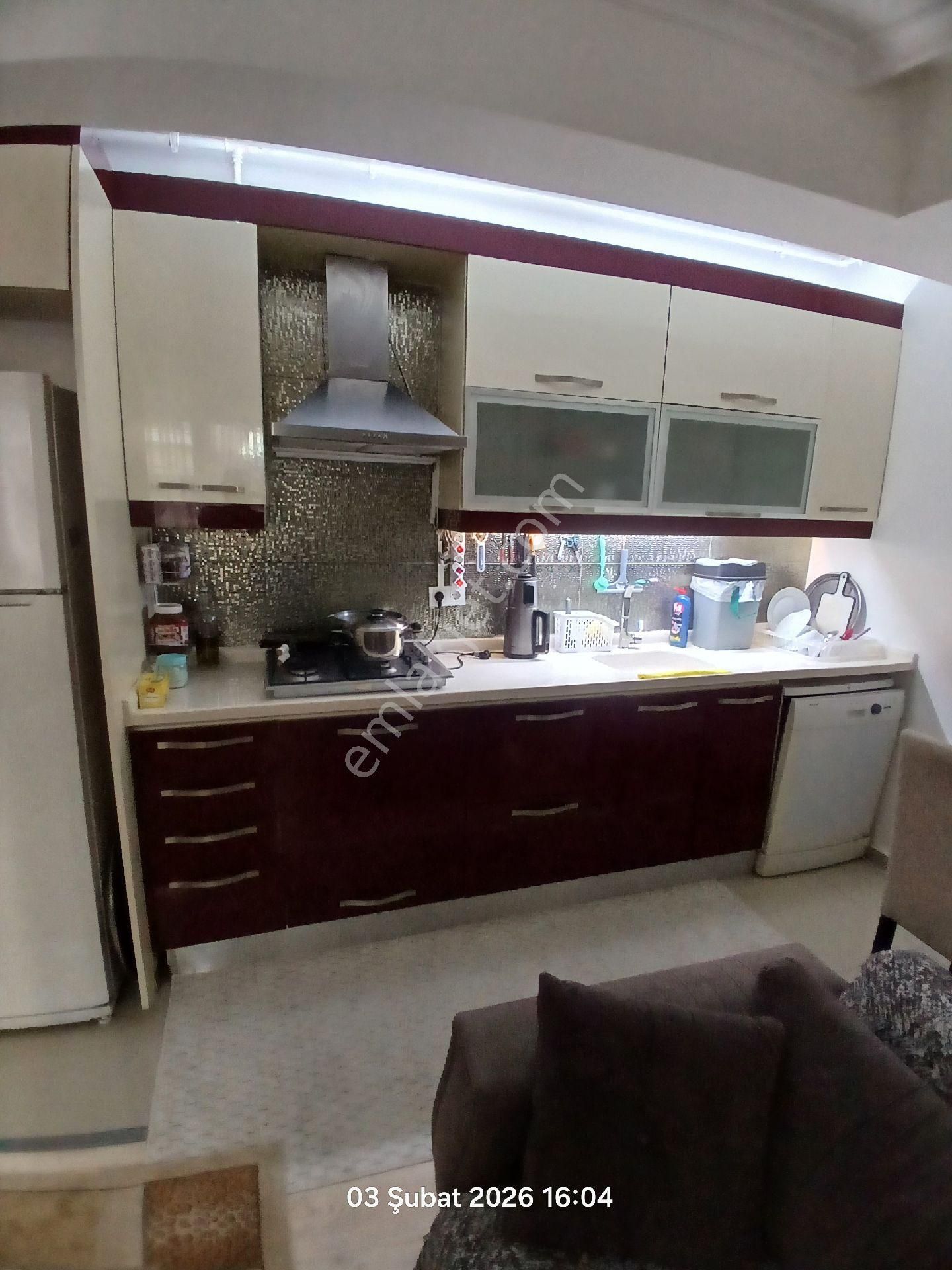 Köşe Başı Her Yere Yakin - Görsel 3