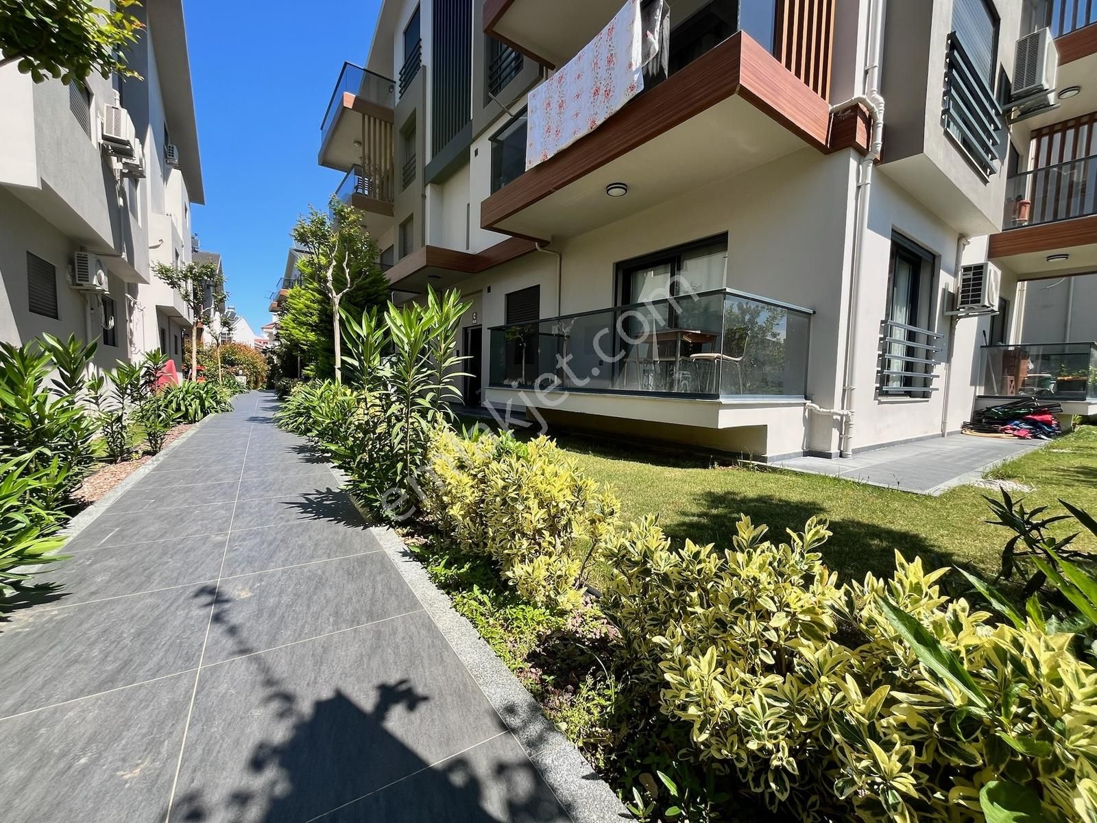 Taşyaka Körfez Meydan Konutları'nda Ara Kat 2+1 Kiralık Daire - Görsel 14
