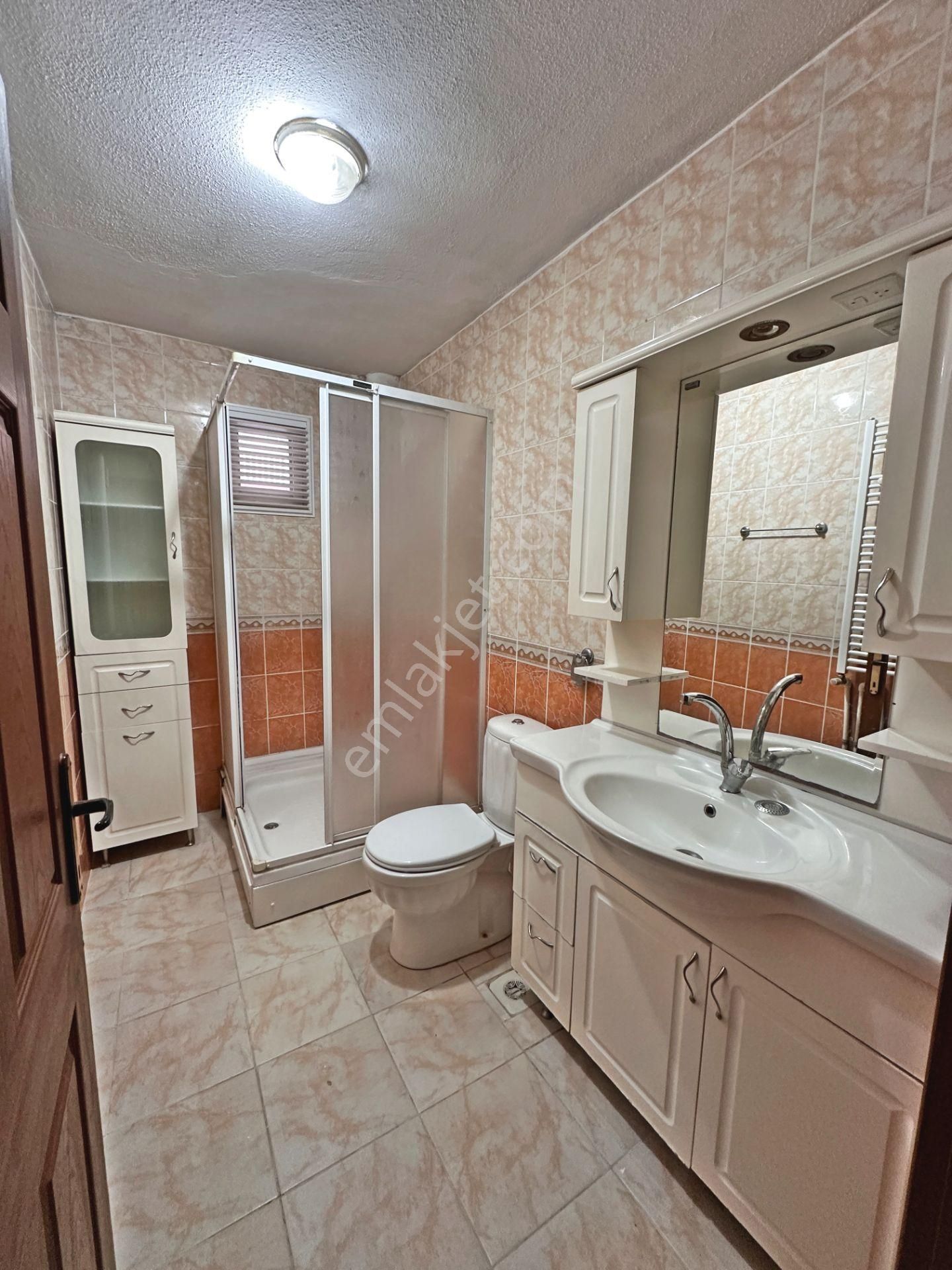 Mamak Belediye Yakınında Ara Katta Ön Cephede 3+1 Kiralık Daire - Görsel 18