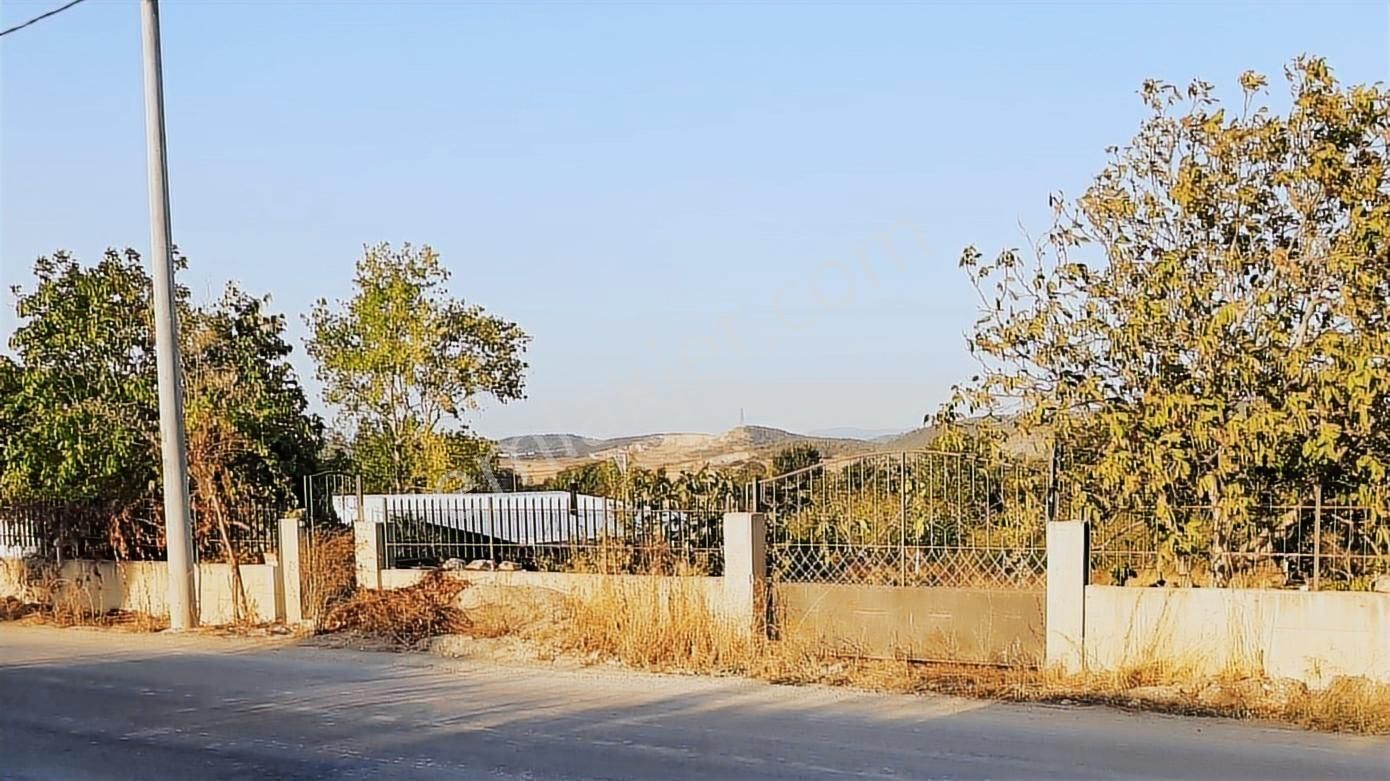 Bursa Karacabey Hürriyet'de İçinde Bağ Evi Olan Satılık Arsa - Görsel 3