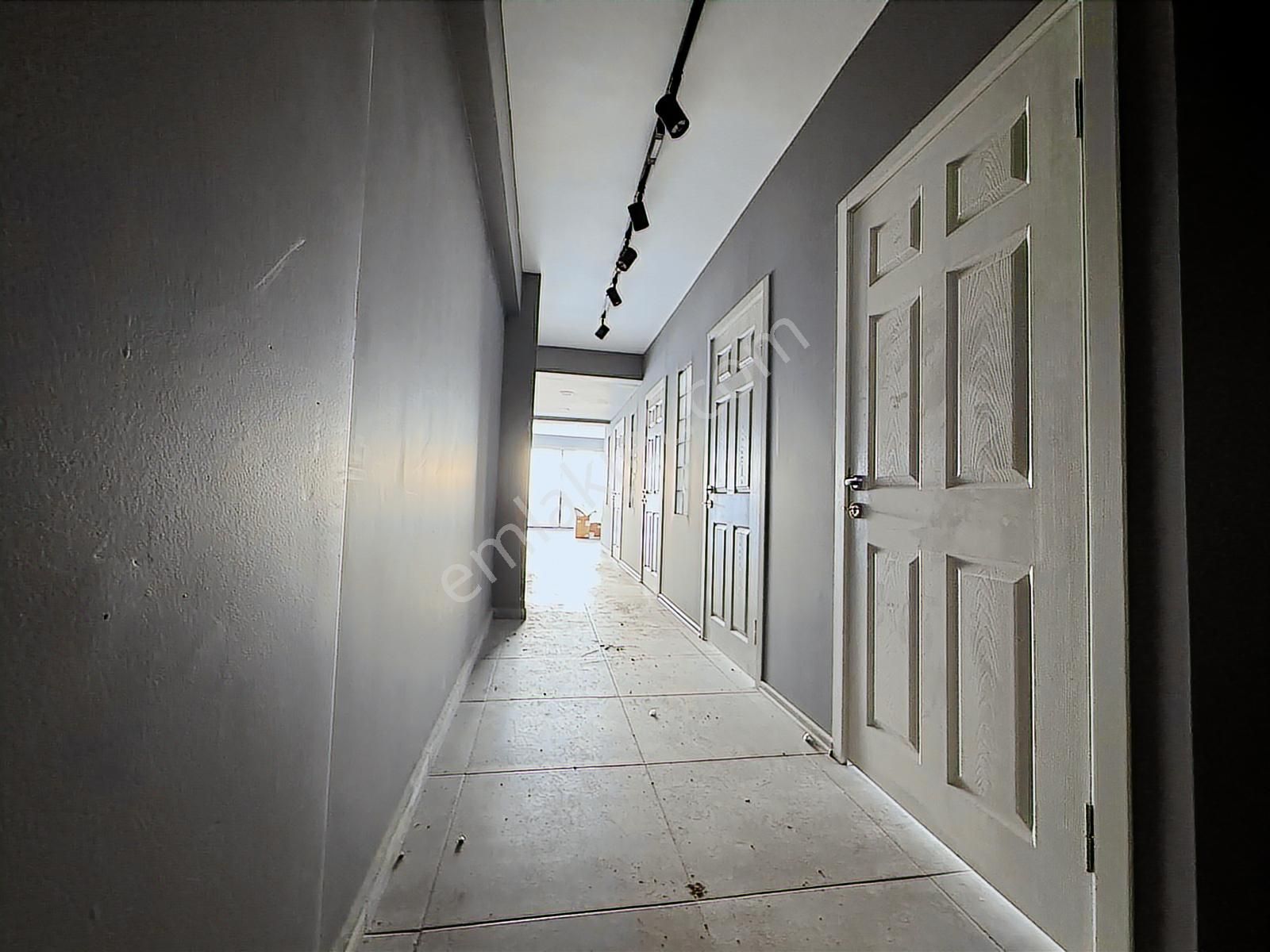 Kayapa 30 Ağustos Zafer'de Kiralık Dükkan - Görsel 18