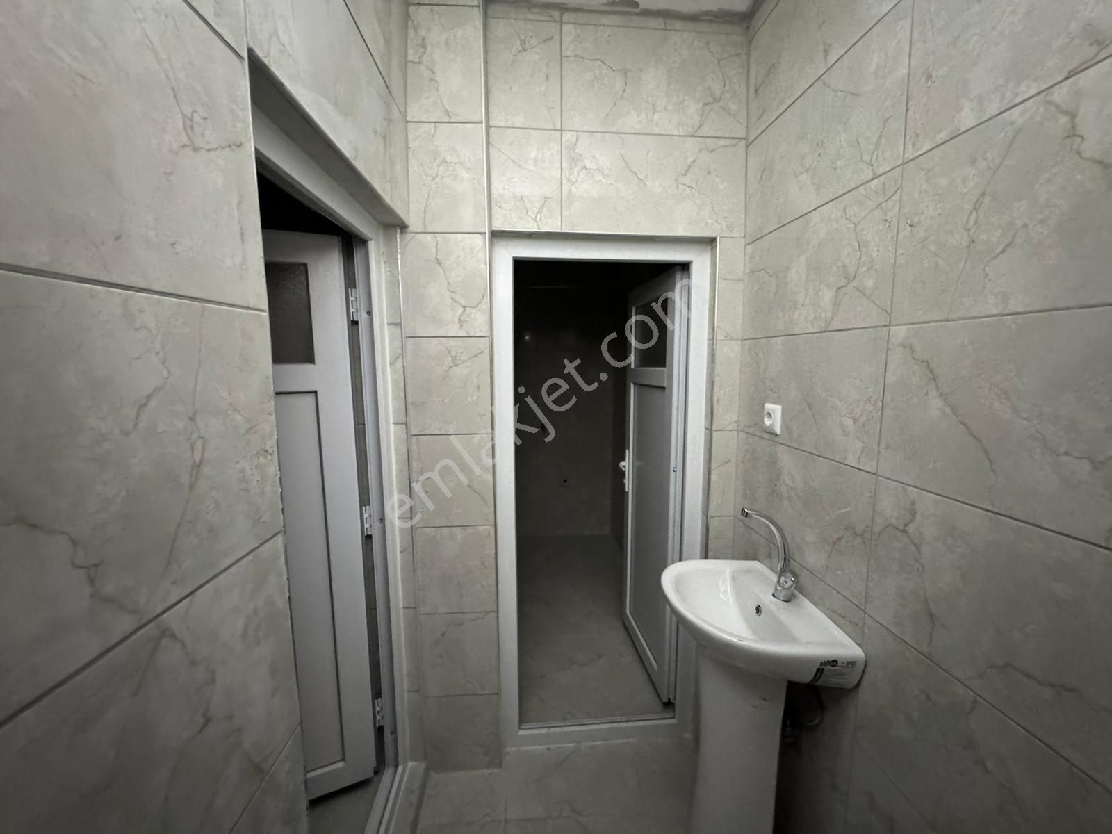 Osmangazi Bağlarbaşı'nda 3+1 Yeni Tadilatlı Fırsat Daire - Görsel 16