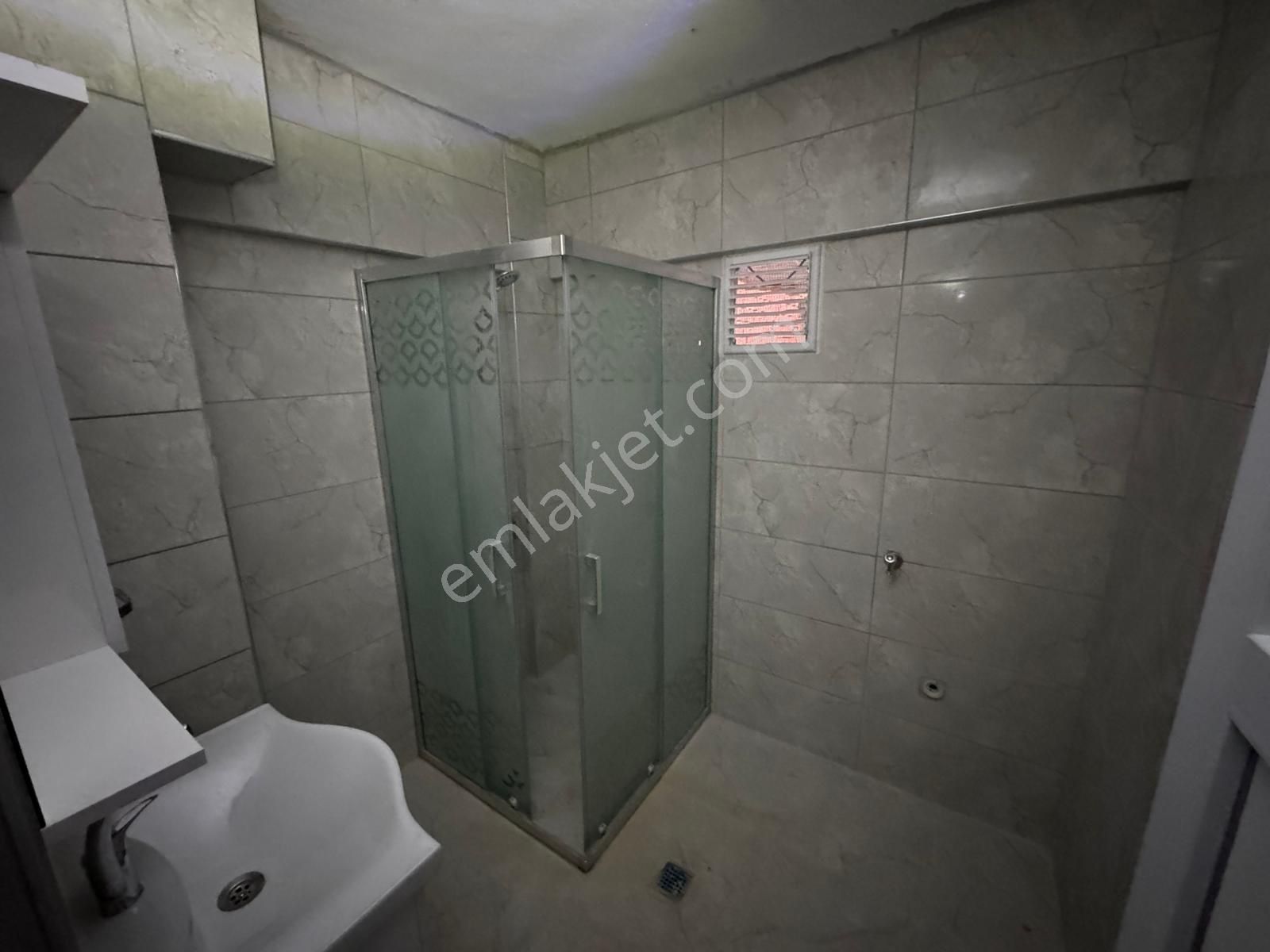 Osmangazi Bağlarbaşı'nda 3+1 Yeni Tadilatlı Fırsat Daire - Görsel 6