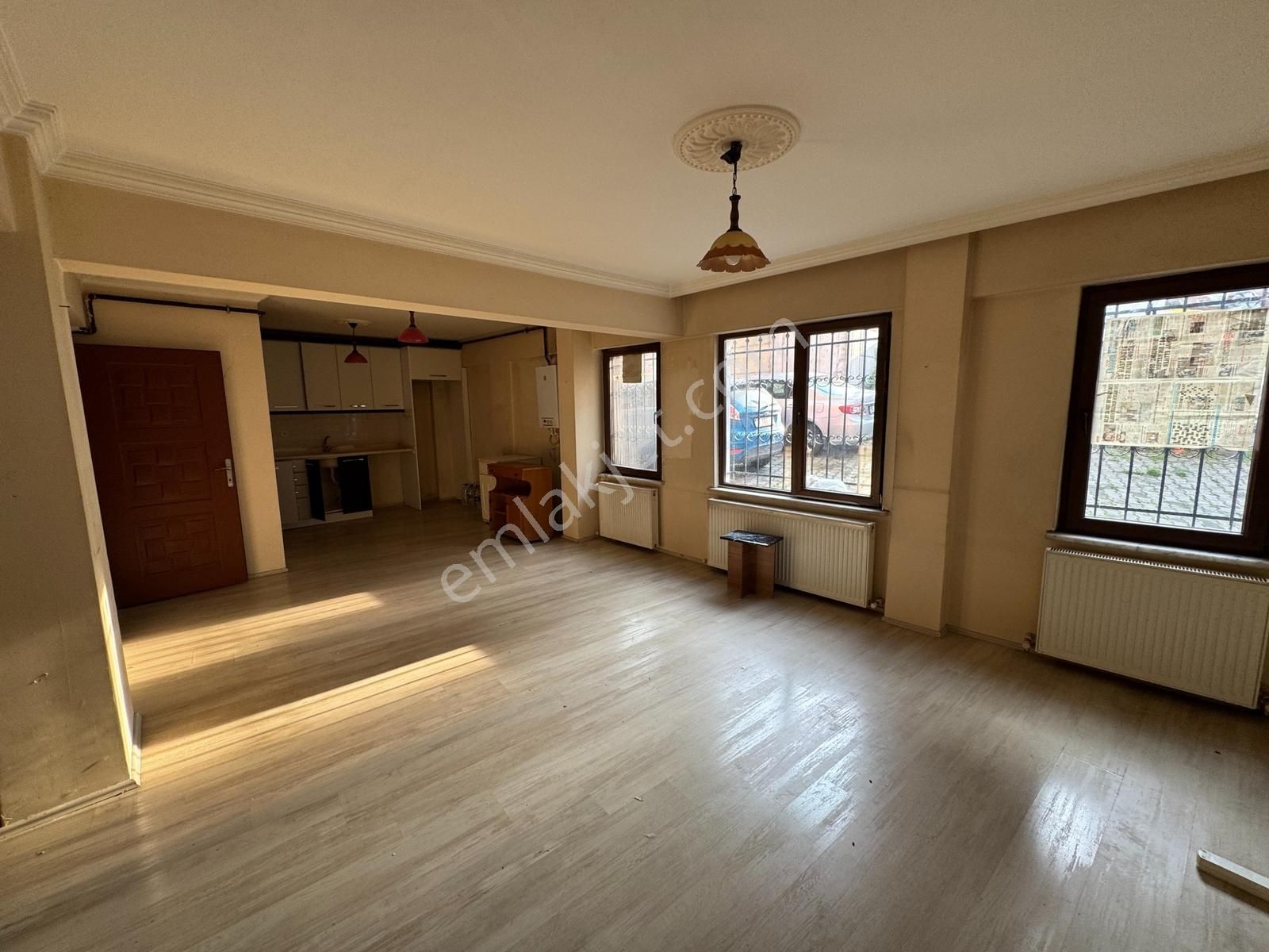 Bursa Karamazak'ta Geniş 4+1 Bahçe Dubleks 170m² Ferah Alan - Görsel 15