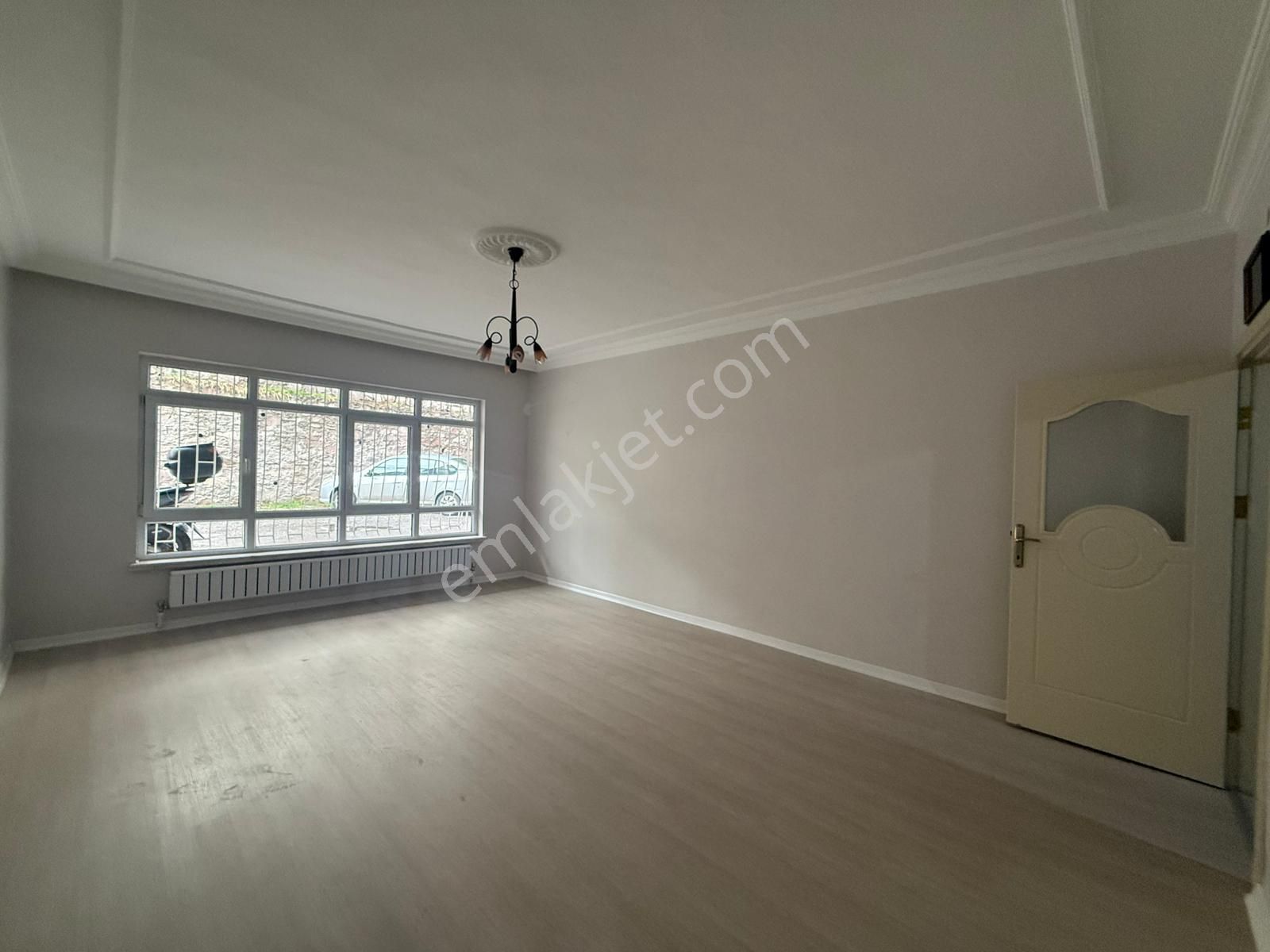 Kariyerden Tepebaşında Merkezde Yüksek Giriş 3+1 Daire - Görsel 3