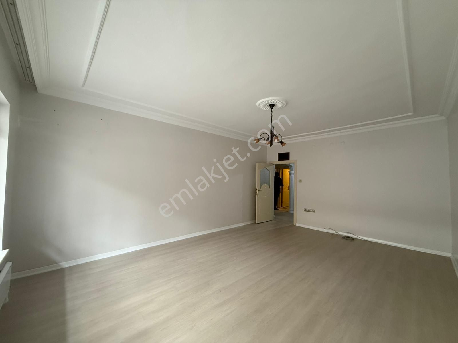 Kariyerden Tepebaşında Merkezde Yüksek Giriş 3+1 Daire - Görsel 4