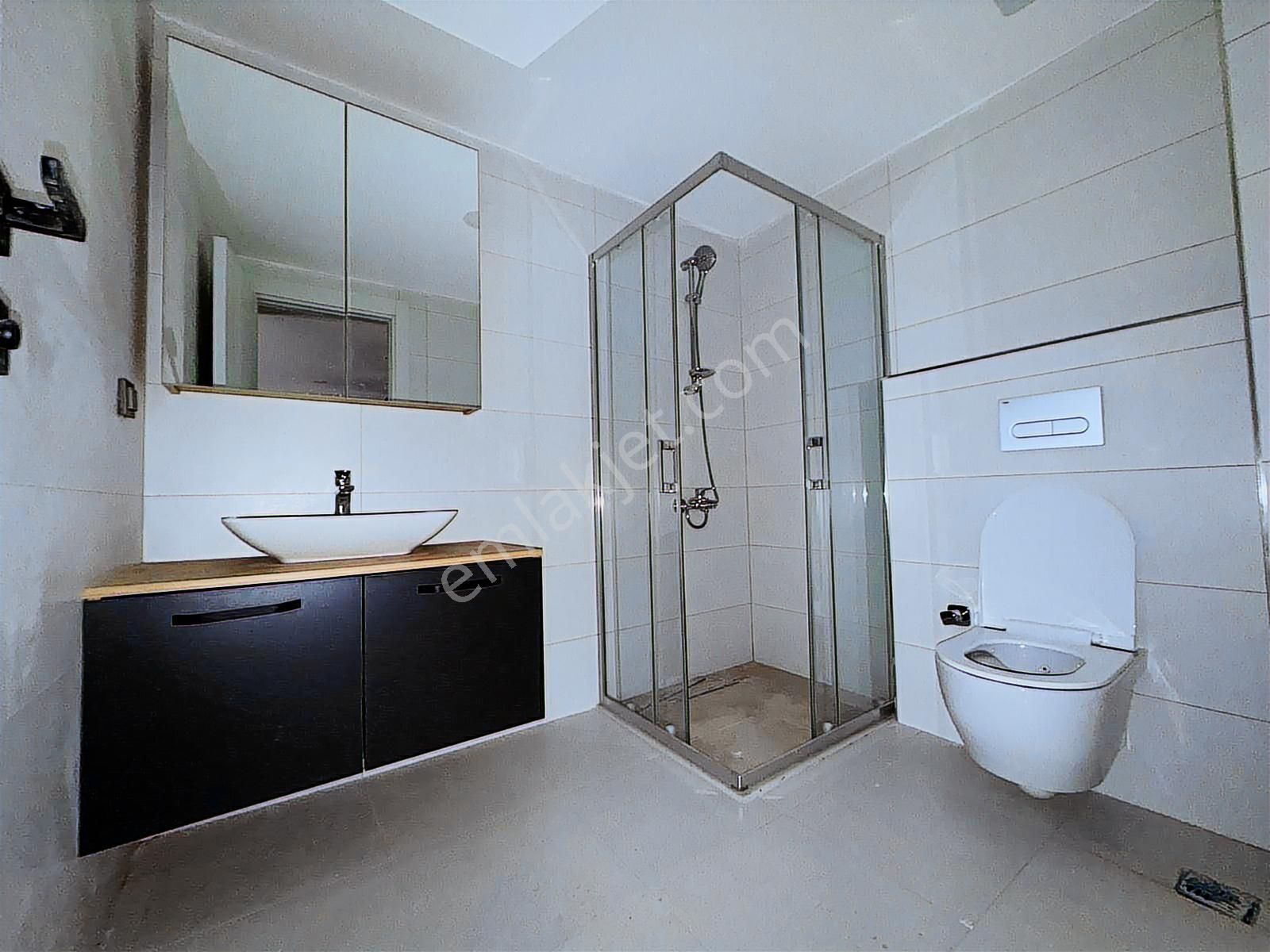 Görüklede Kaçırılmayacak Fırsat! Yepyeni Eşyalı Satılık Daire - Görsel 13