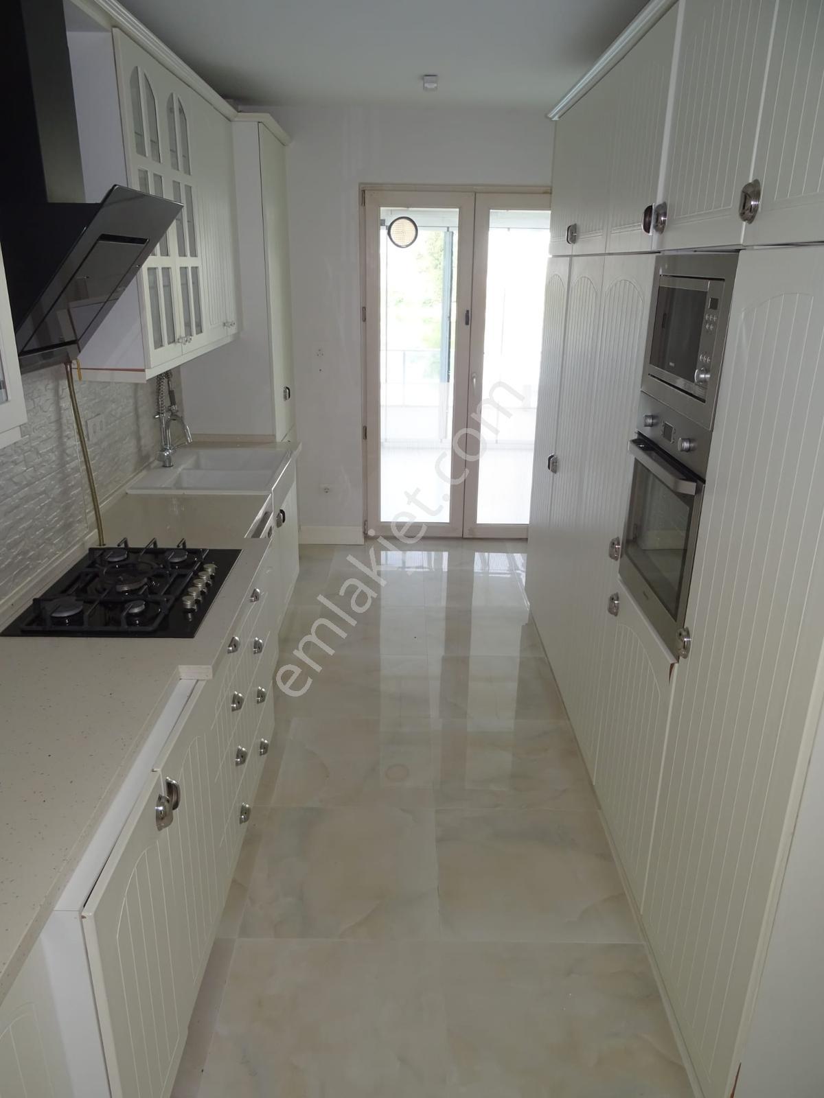 Sinpaş Bursa Modern 3+1 Özel Havuzlu Bahçeli Yalı Dairesi - Görsel 2