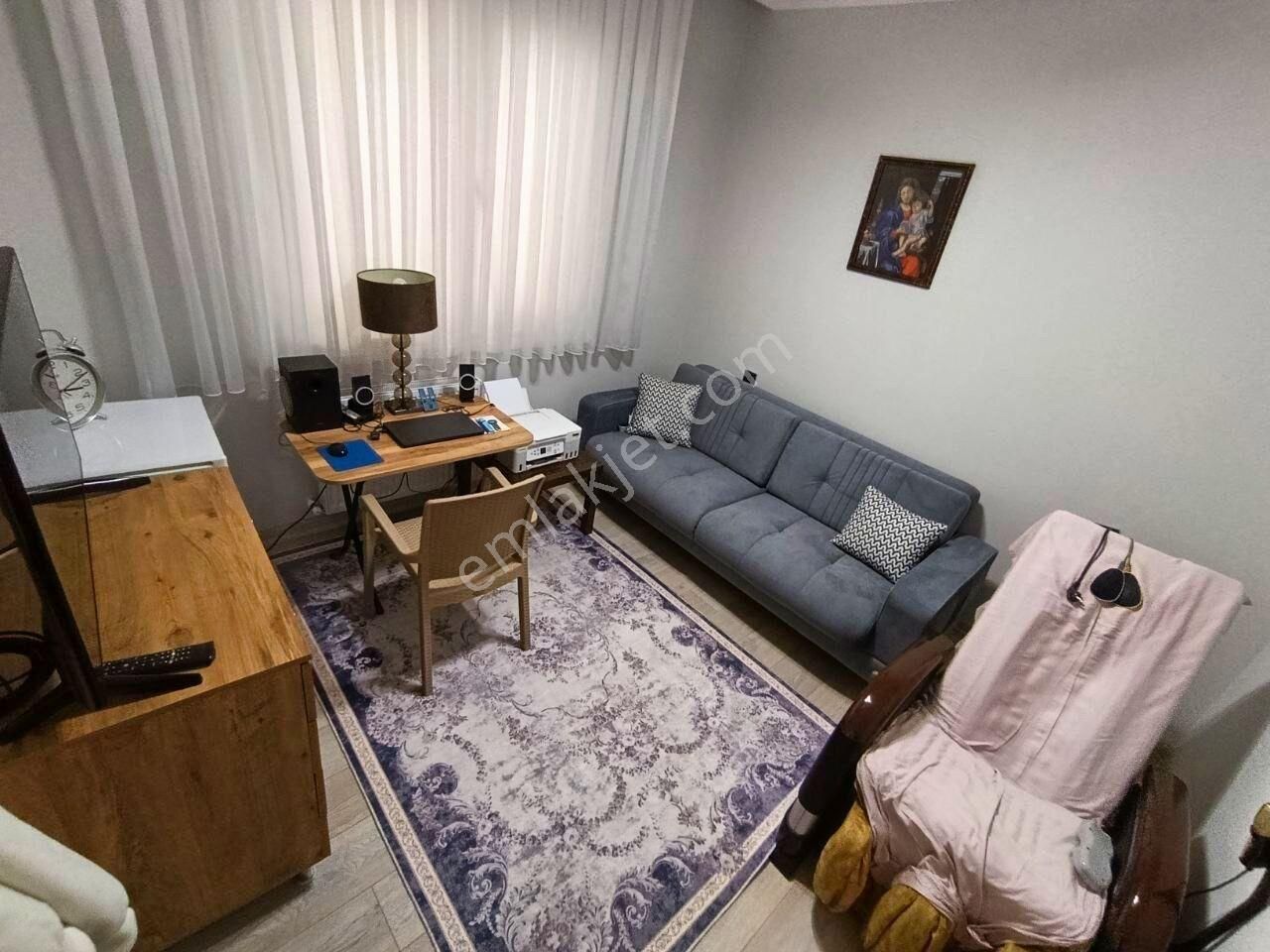 🛑🛑aktiften Akçay Merkezde Satılık Denize Yakın Doğalgazlı Harika Asansörlü 2+1daire - Görsel 3