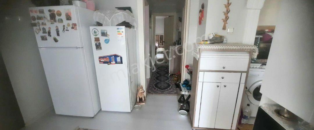 Setbaşıüstü Sakaldökende 2+1.95m.2.kat.kombili Bakımlı Daire - Görsel 23