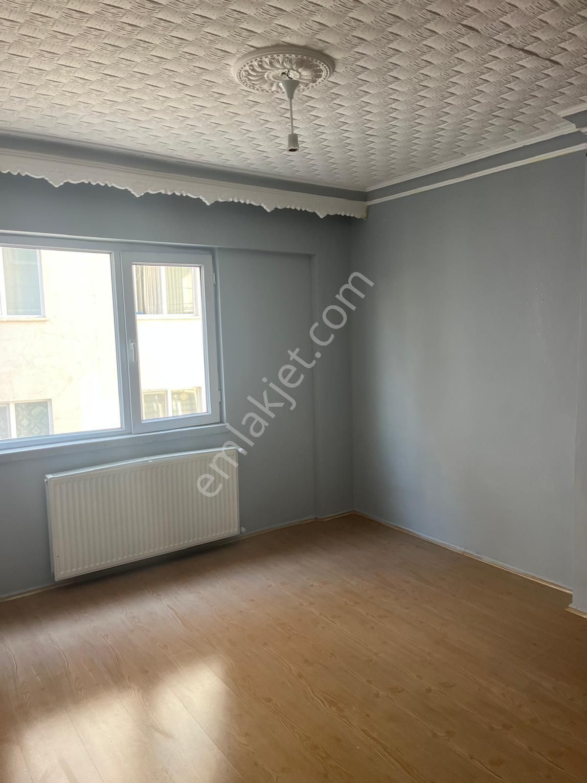 Alsancak Mahallesinde Ara Kat 3+1 Asansörlü Kiralık Daire - Görsel 19