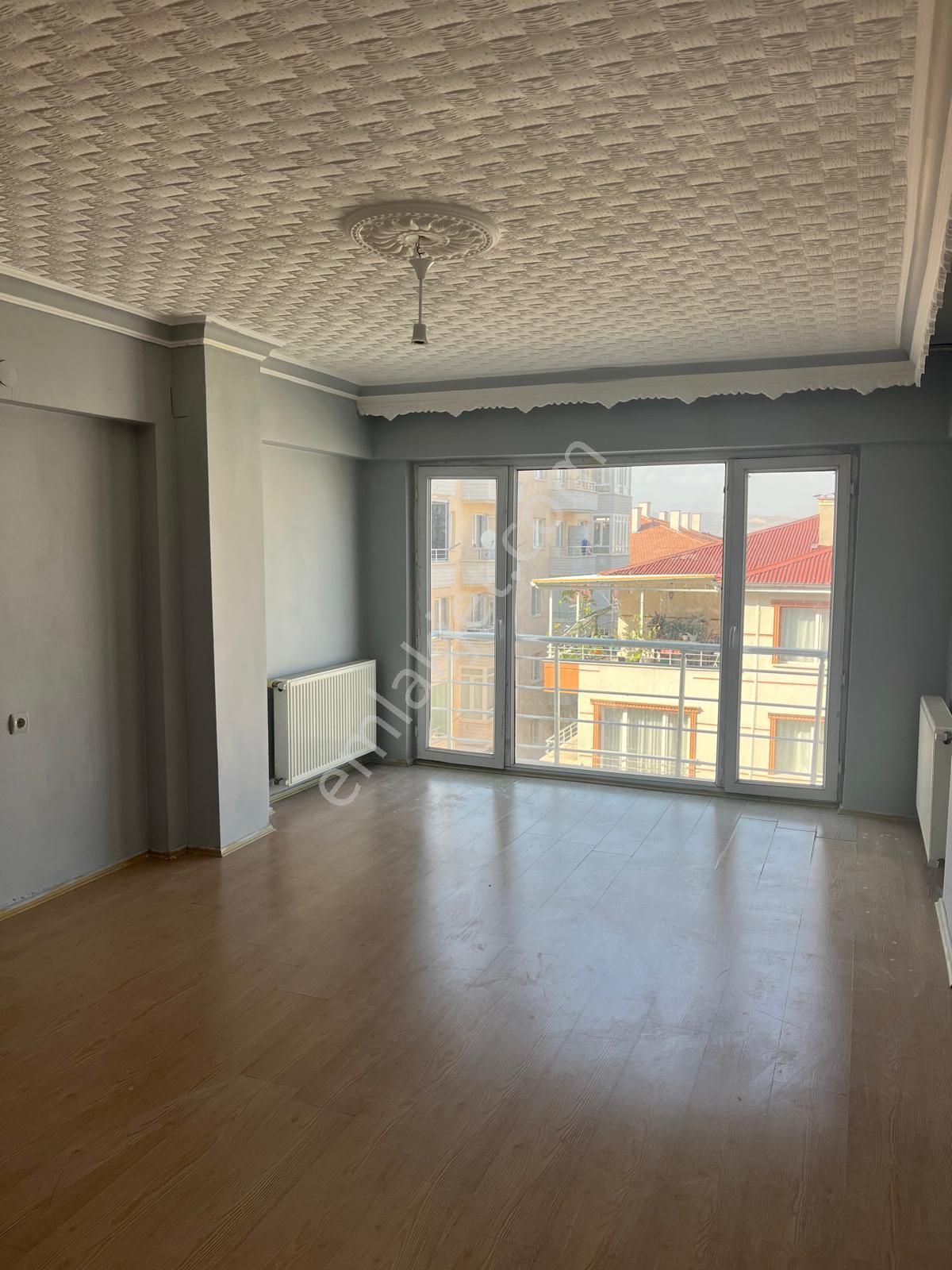 Alsancak Mahallesinde Ara Kat 3+1 Asansörlü Kiralık Daire - Görsel 13