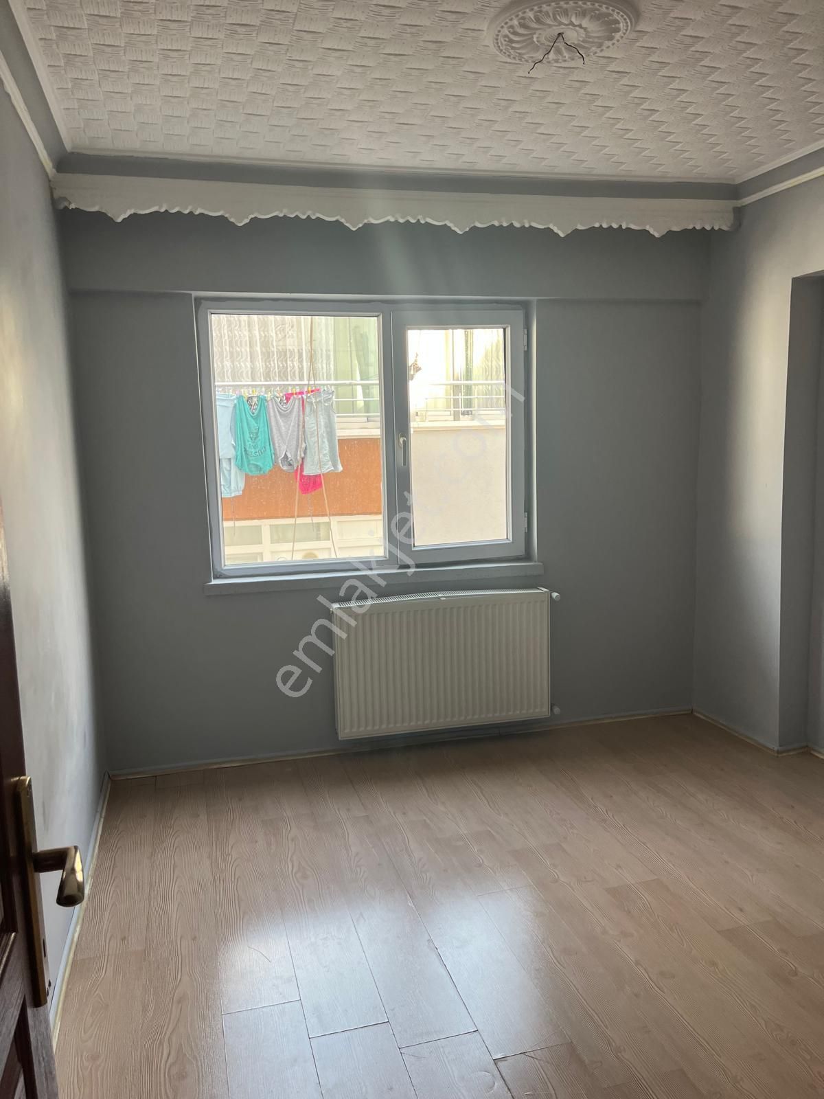 Alsancak Mahallesinde Ara Kat 3+1 Asansörlü Kiralık Daire - Görsel 12