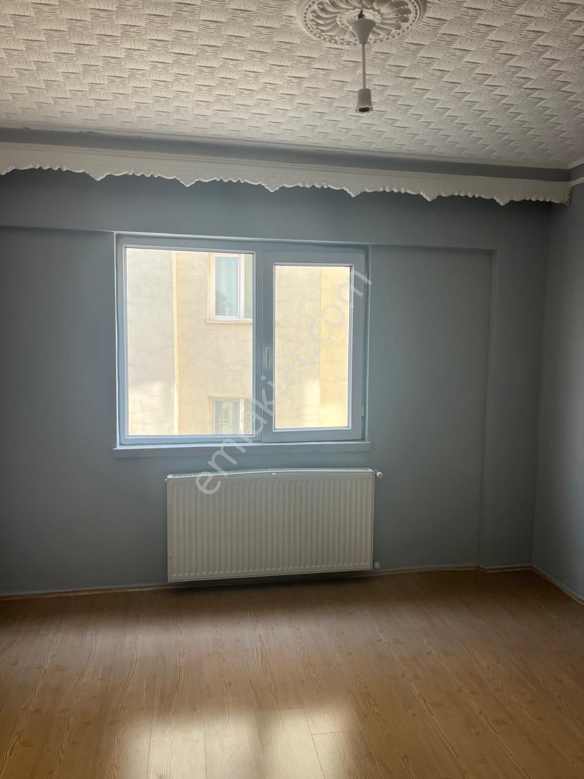 Alsancak Mahallesinde Ara Kat 3+1 Asansörlü Kiralık Daire - Görsel 18