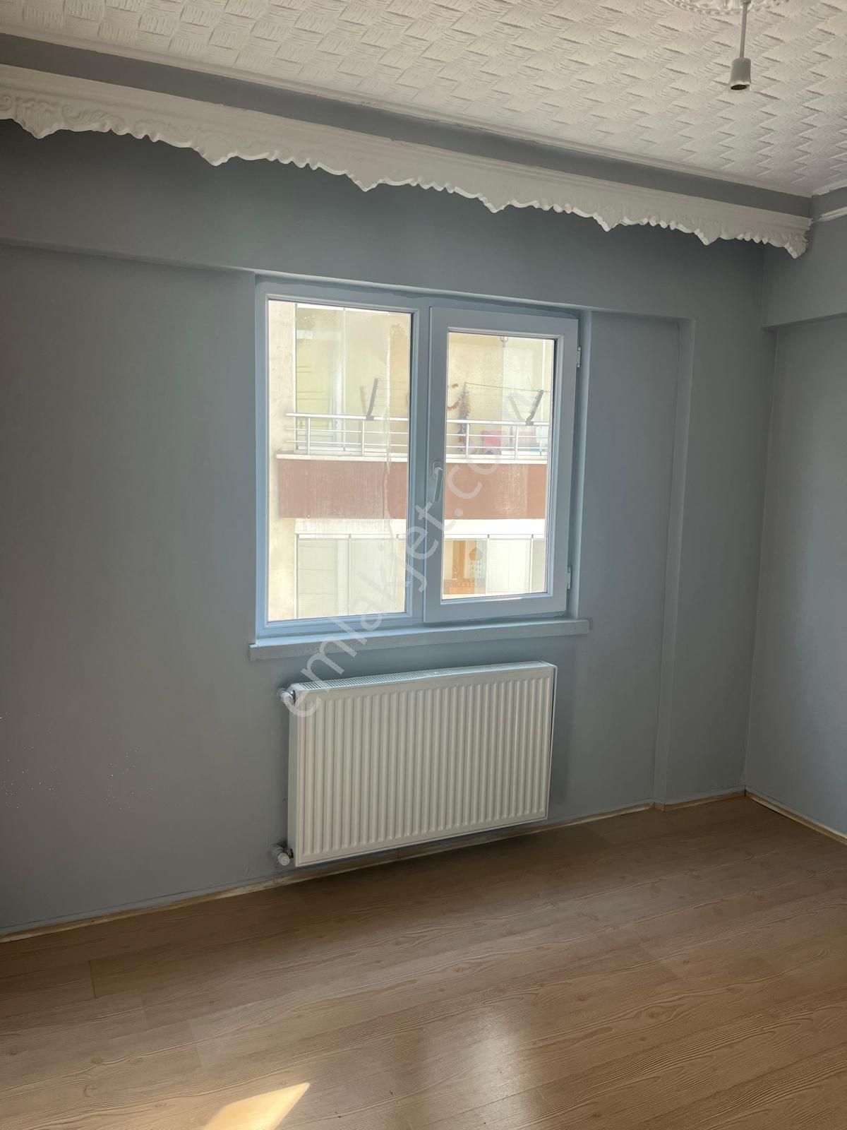 Alsancak Mahallesinde Ara Kat 3+1 Asansörlü Kiralık Daire - Görsel 15