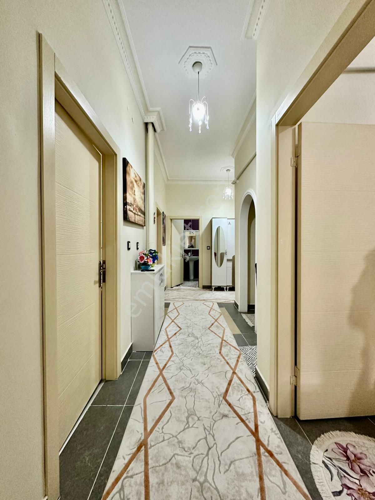 Taşcılar'dan Kilerli-asansör -k.otopark Masrafsız Altı Daire - Görsel 22