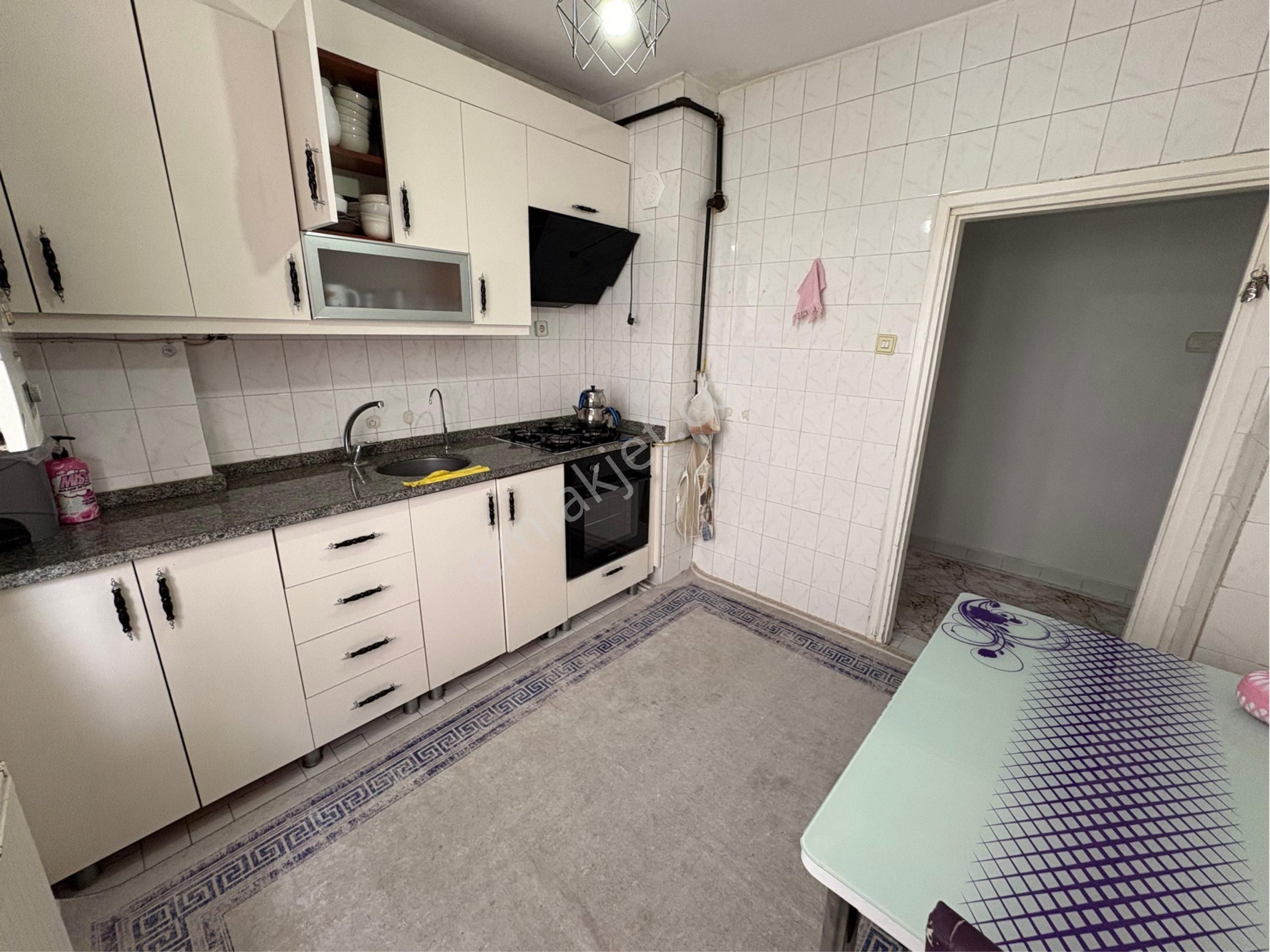 Sincan Selçuklu Mh.'de 3+1 Bağımsız Ön Cephe 1.orta Kat Yapılı Satılık Daire - Görsel 3