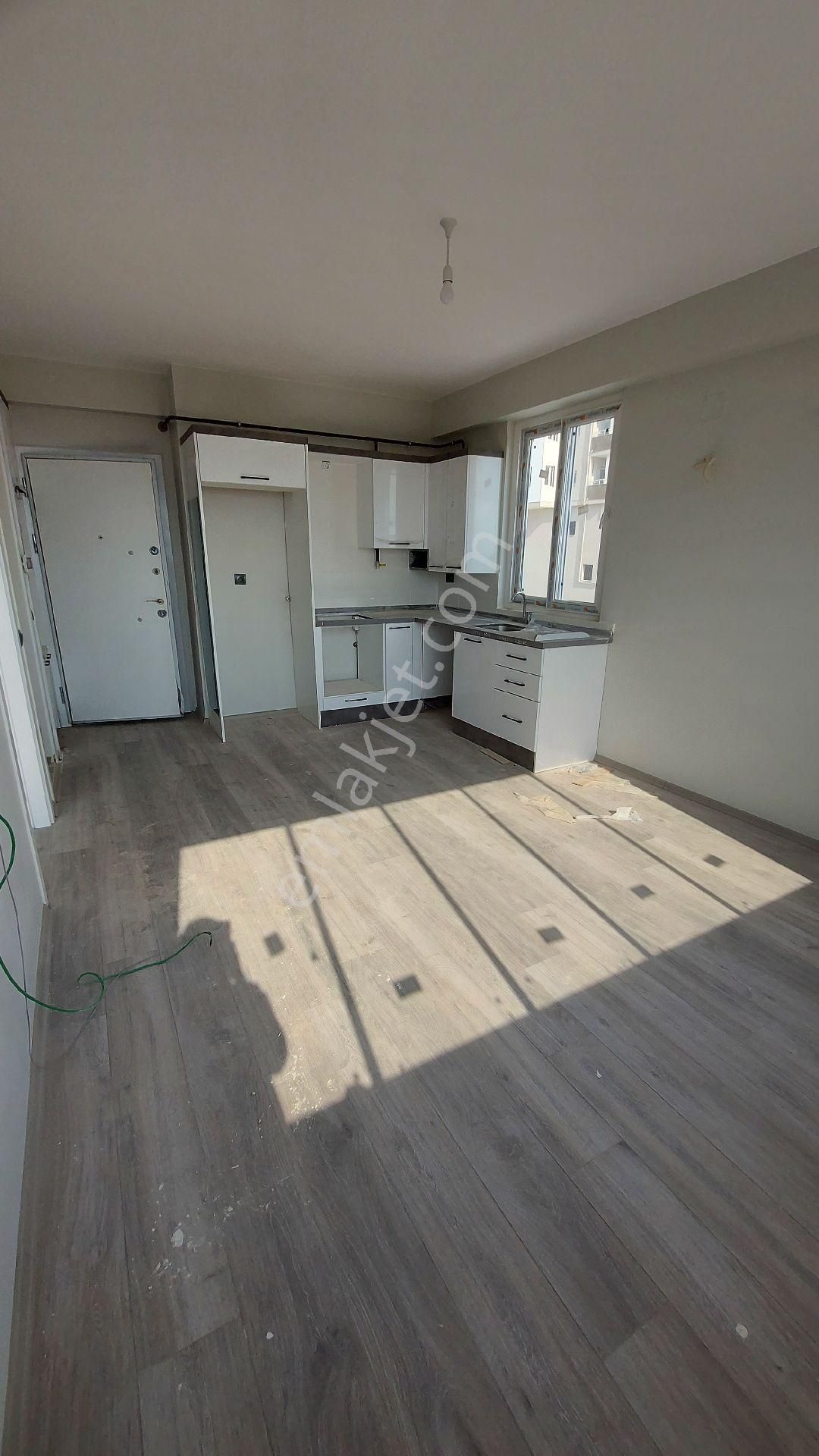 Birlik'ten 1+1 Hasarsız İskanlı Satılık Daire - Görsel 2